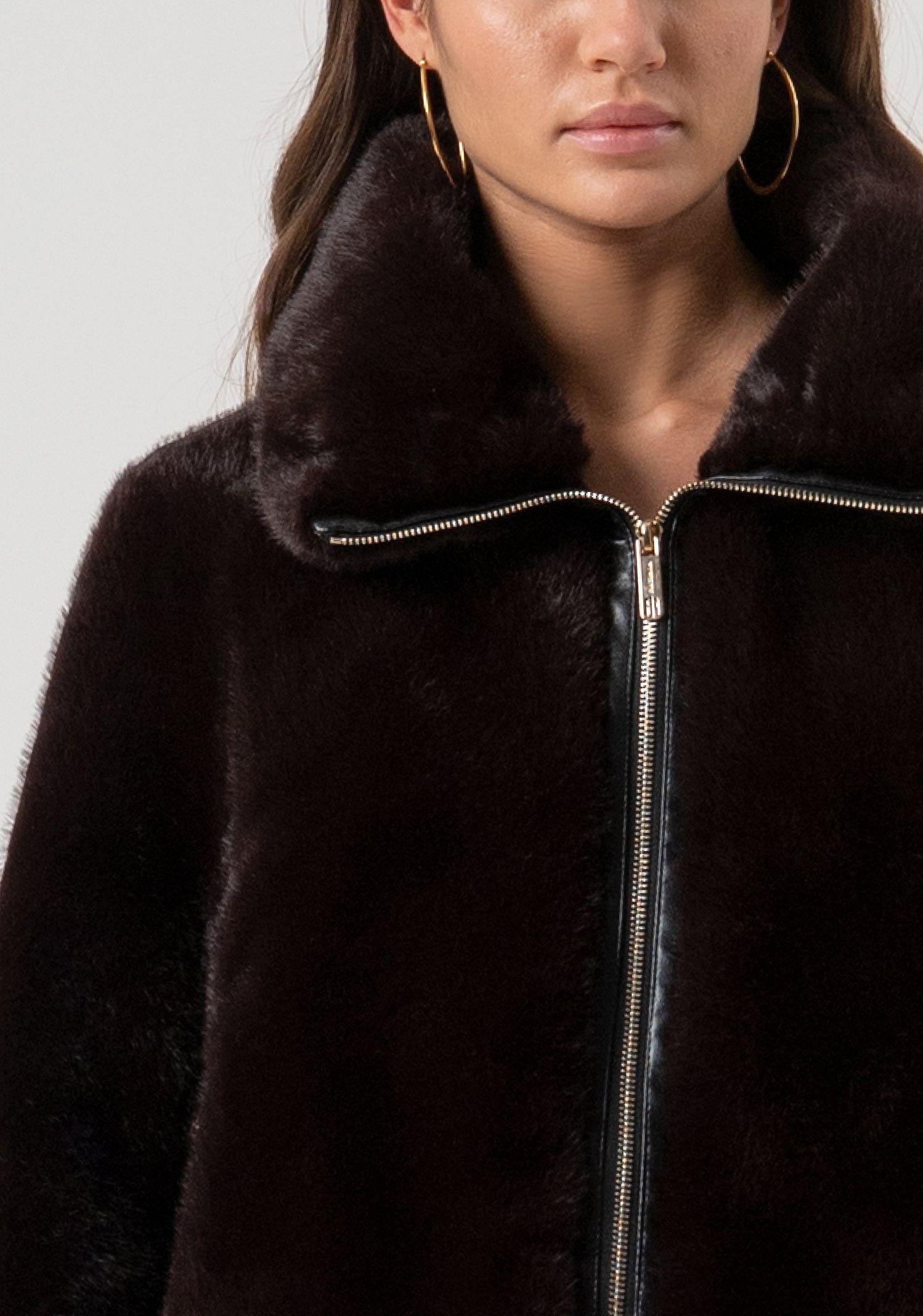 Giacca over con zip FQ25WC4002O44501 091 FRACOMINA