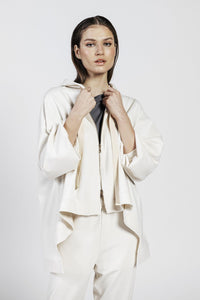 Felpa svasata con cappuccio