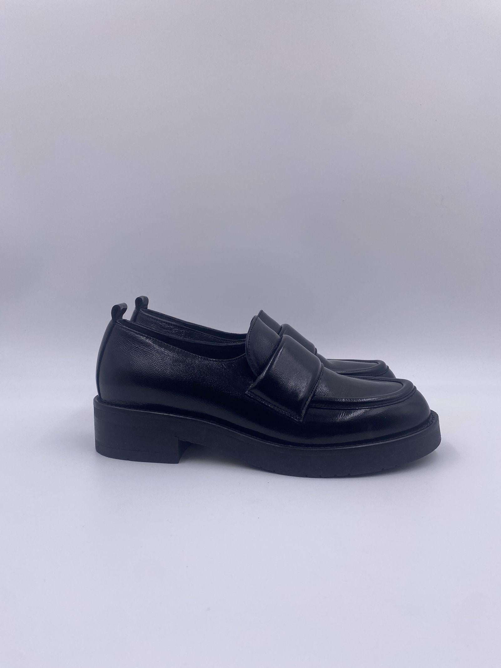 Mocassino pelle nera 216 NERO CHIARINI