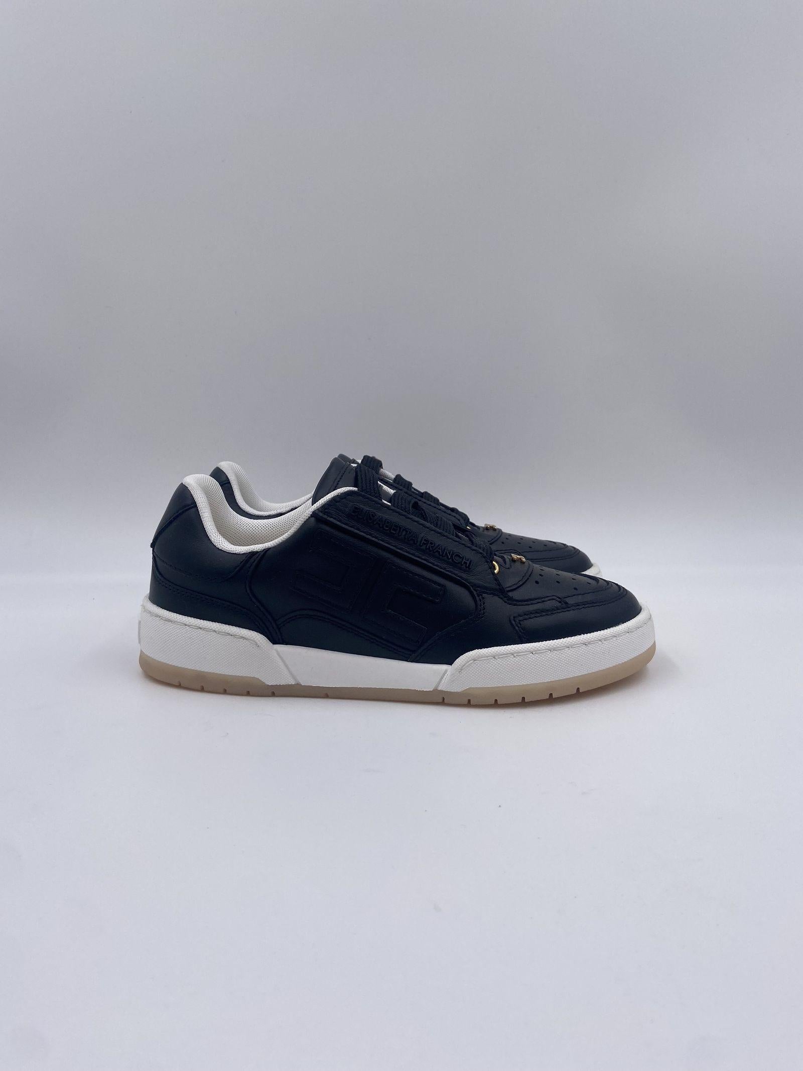 Sneakers in pelle con logo SA48G51E2 110 ELISABETTA FRANCHI