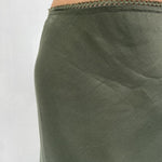 Gonna satinata con passamaneria in vita 887613 VERDE OFELIA