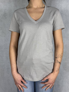 T-shirt basica scollo a V