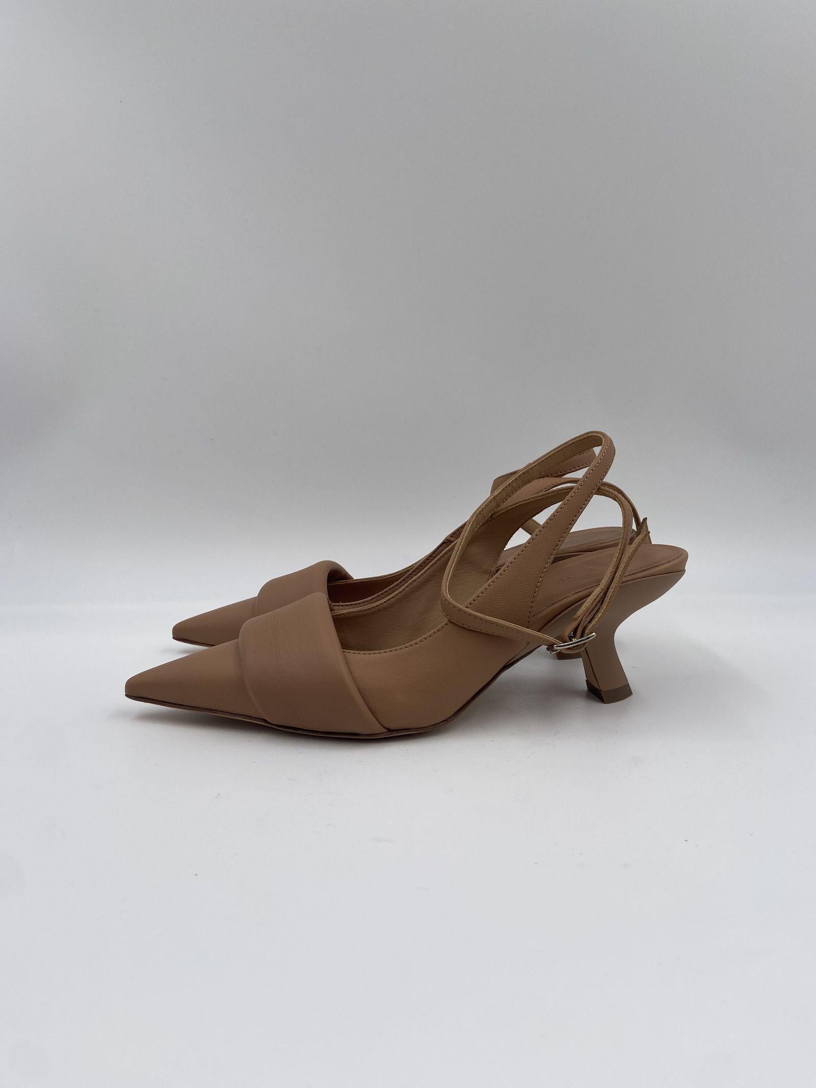 Sandalo slingback in pelle 1A4102D 112 VIC MATIE'