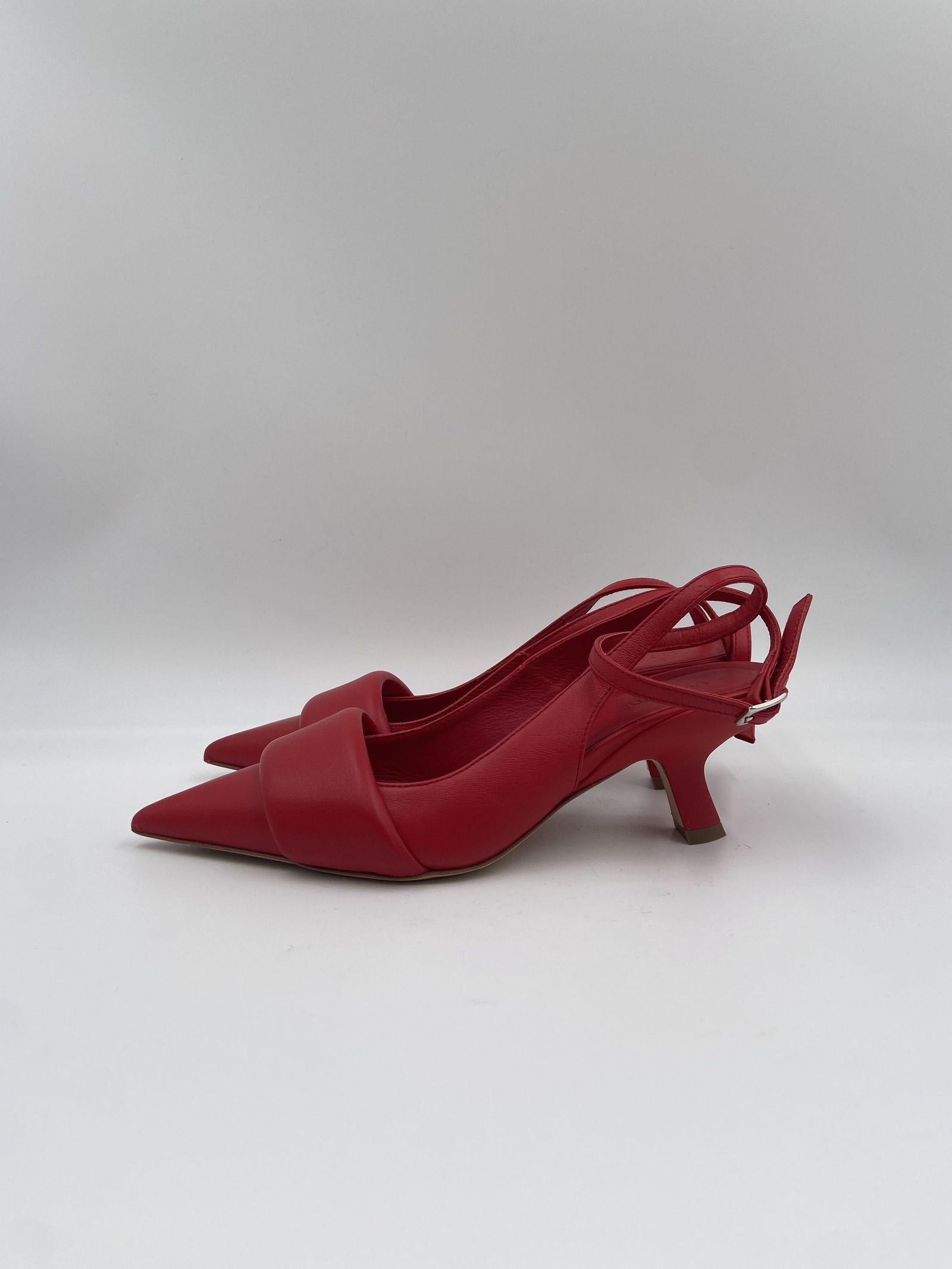 Sandalo slingback in pelle 1A4102D ROSSO VIC MATIE'