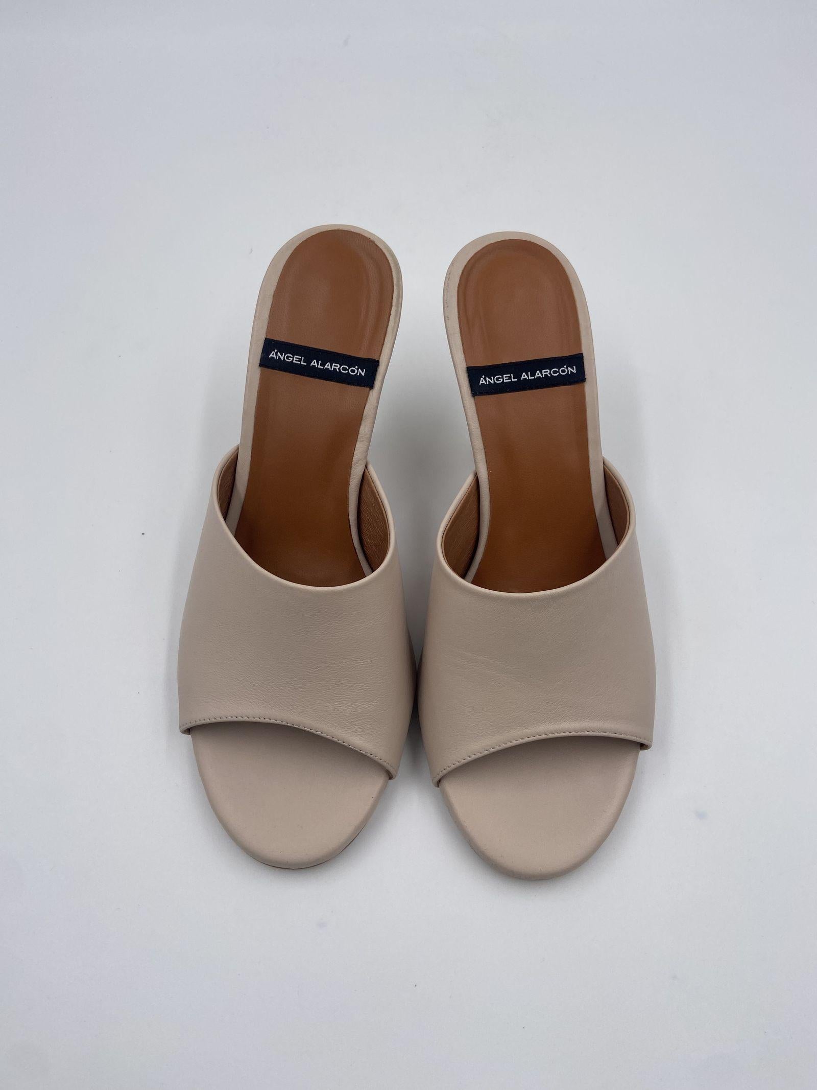 Sabot in pelle 251257502 AVORIO ANGEL ALARCON