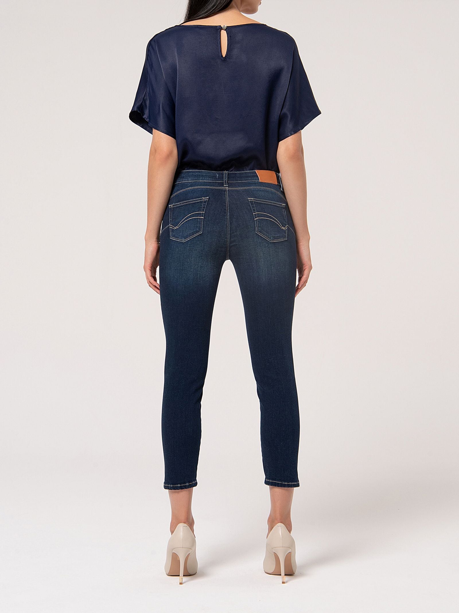 Jeans slim cropped con lavaggio scuro FP000V9002 D40101117 FRACOMINA 