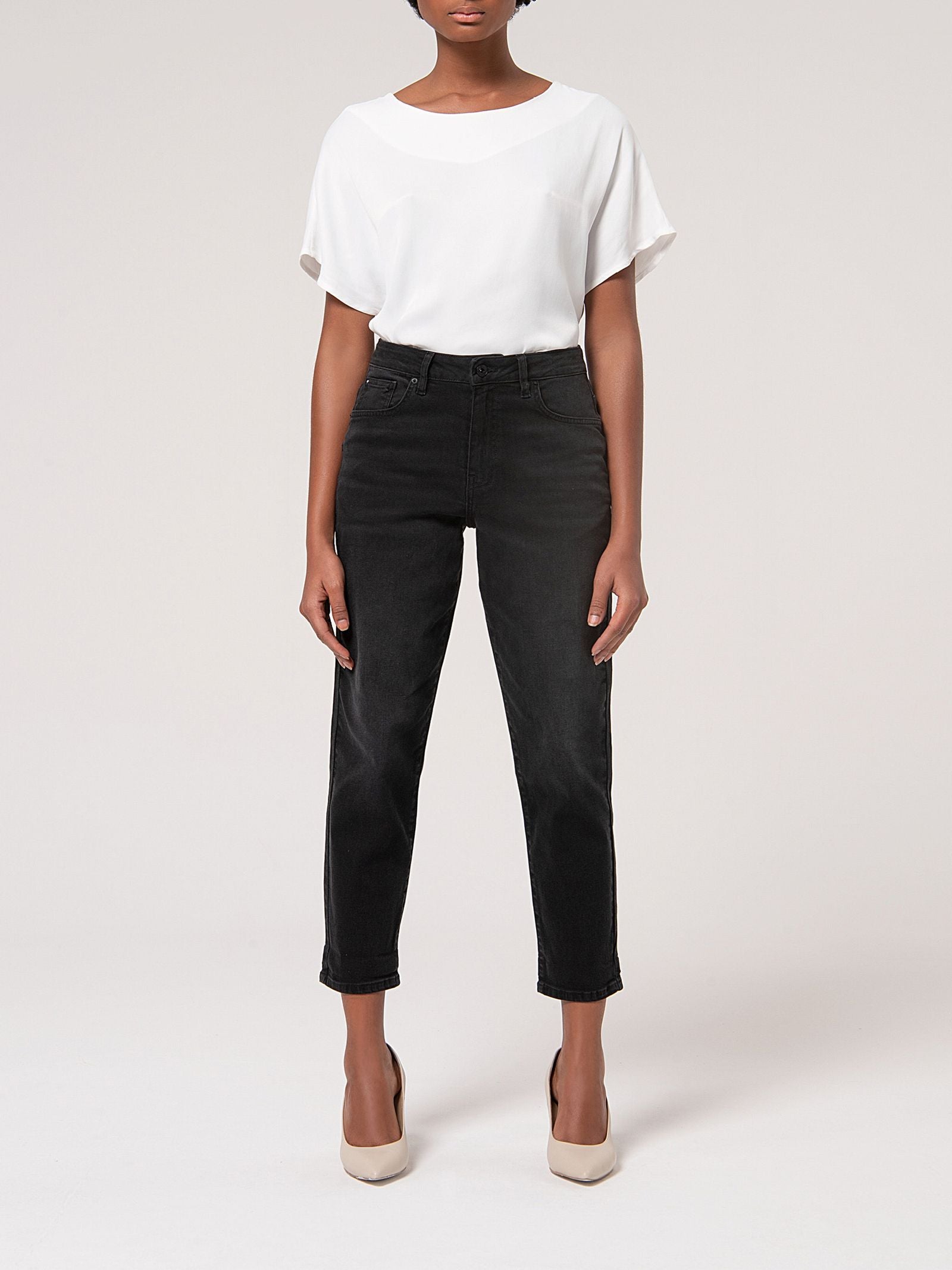 Jeans mom fit in denim con lavaggio scuro FP24WVD005 D45093H21 FRACOMINA 