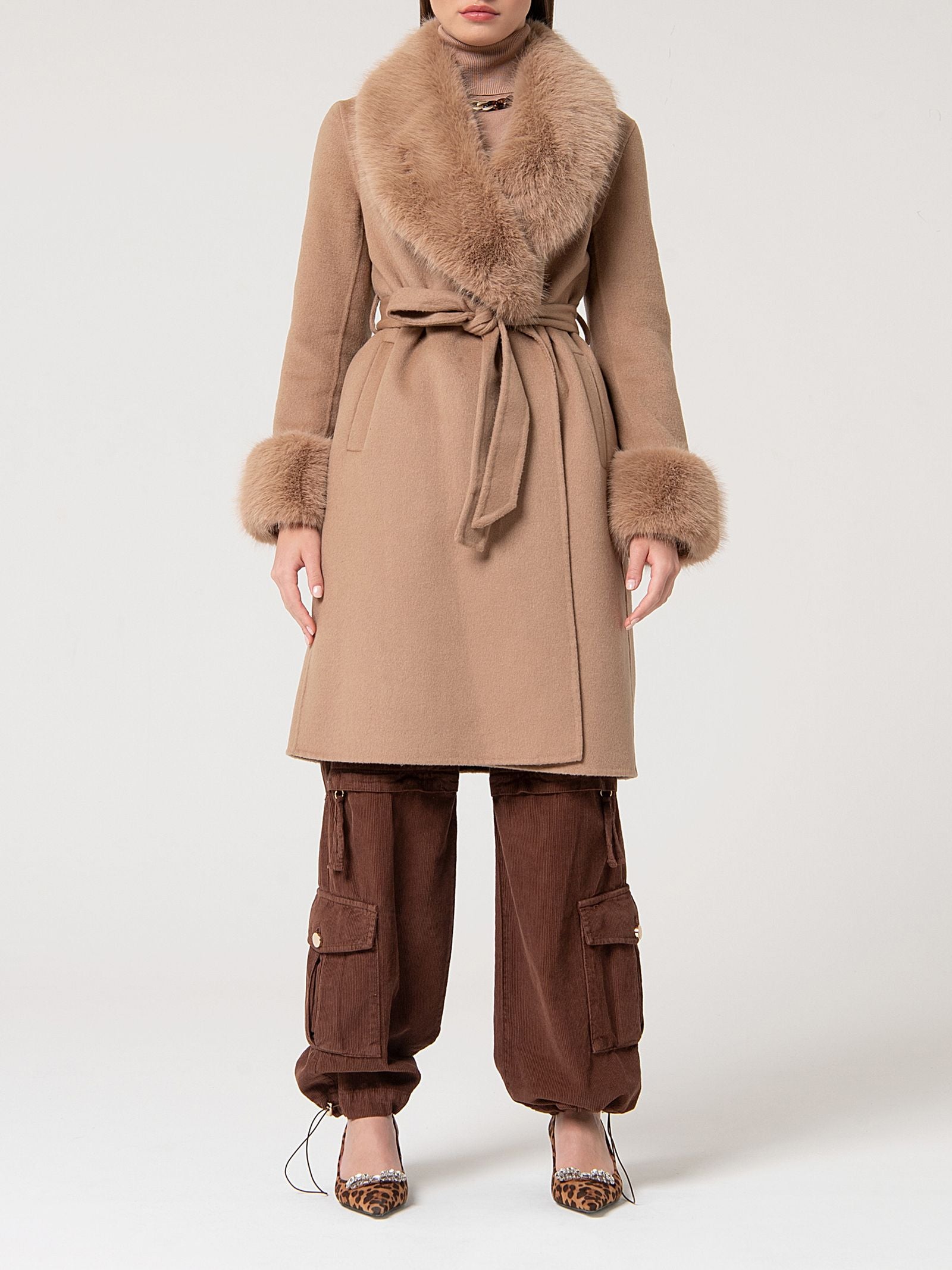 Cappotto regular lungo in lana FS24WC1001 W74001093 FRACOMINA 