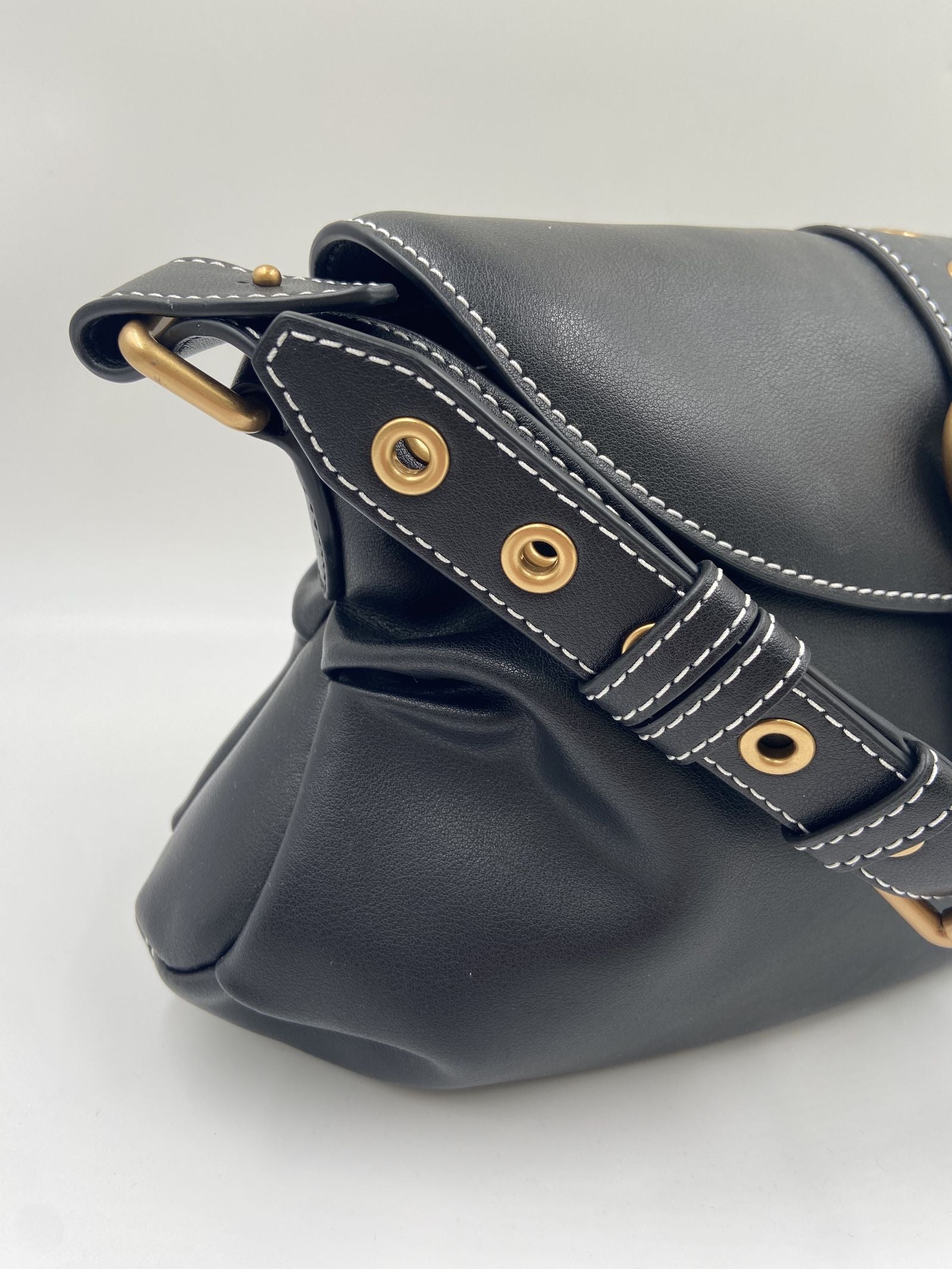 Borsa a spalla Jolene con fibbia a cuore 102801-A1W9 Z99Q PINKO 