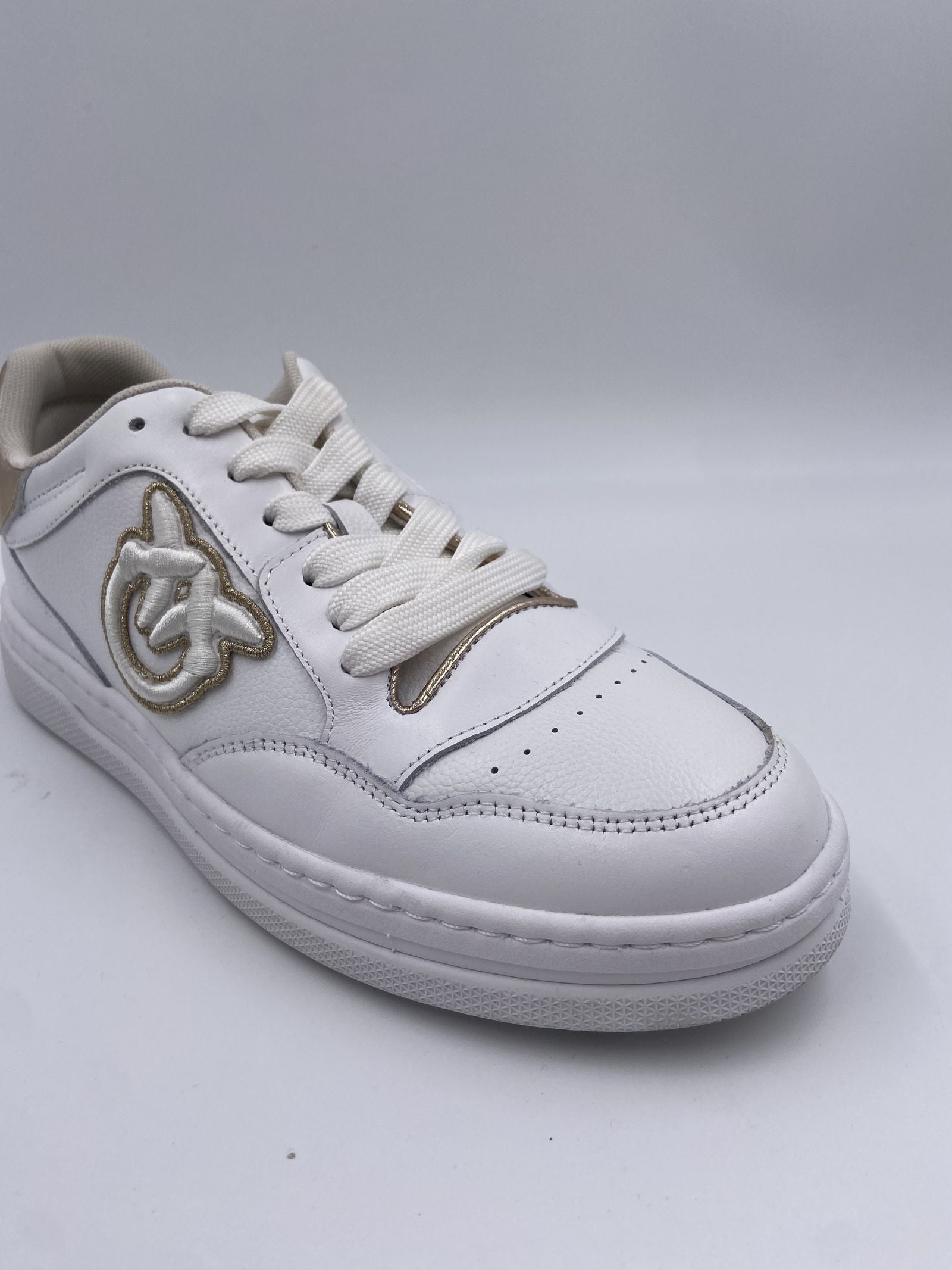 Sneakers tennis in pelle con dettagli metallizzati SS0049P035 ZHC PINKO 