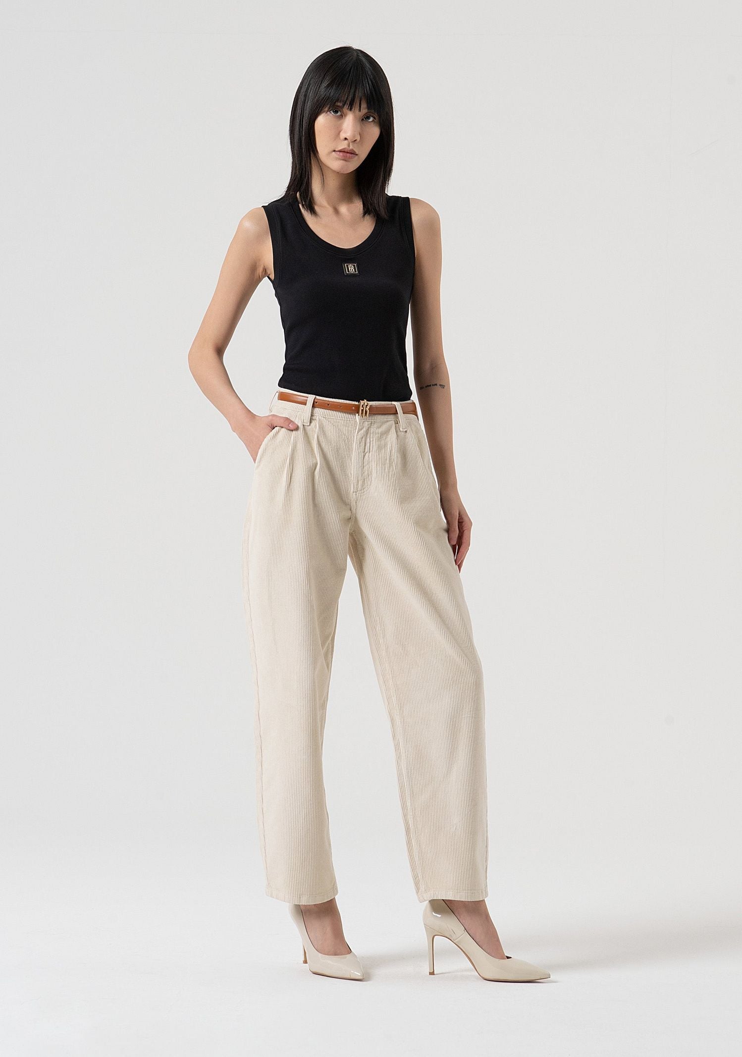 Pantalone carrot in velluto FP25WVD014W56701 508 FRACOMINA 