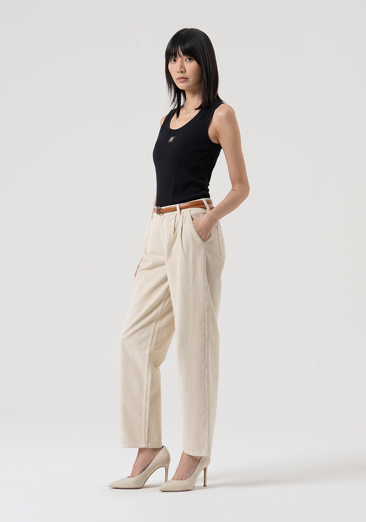 Pantalone carrot in velluto FP25WVD014W56701 508 FRACOMINA 