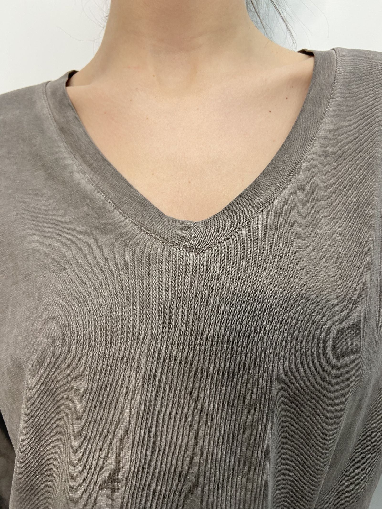 T-shirt scollo a V - Ofelia 2831 TORTORA OFELIA 