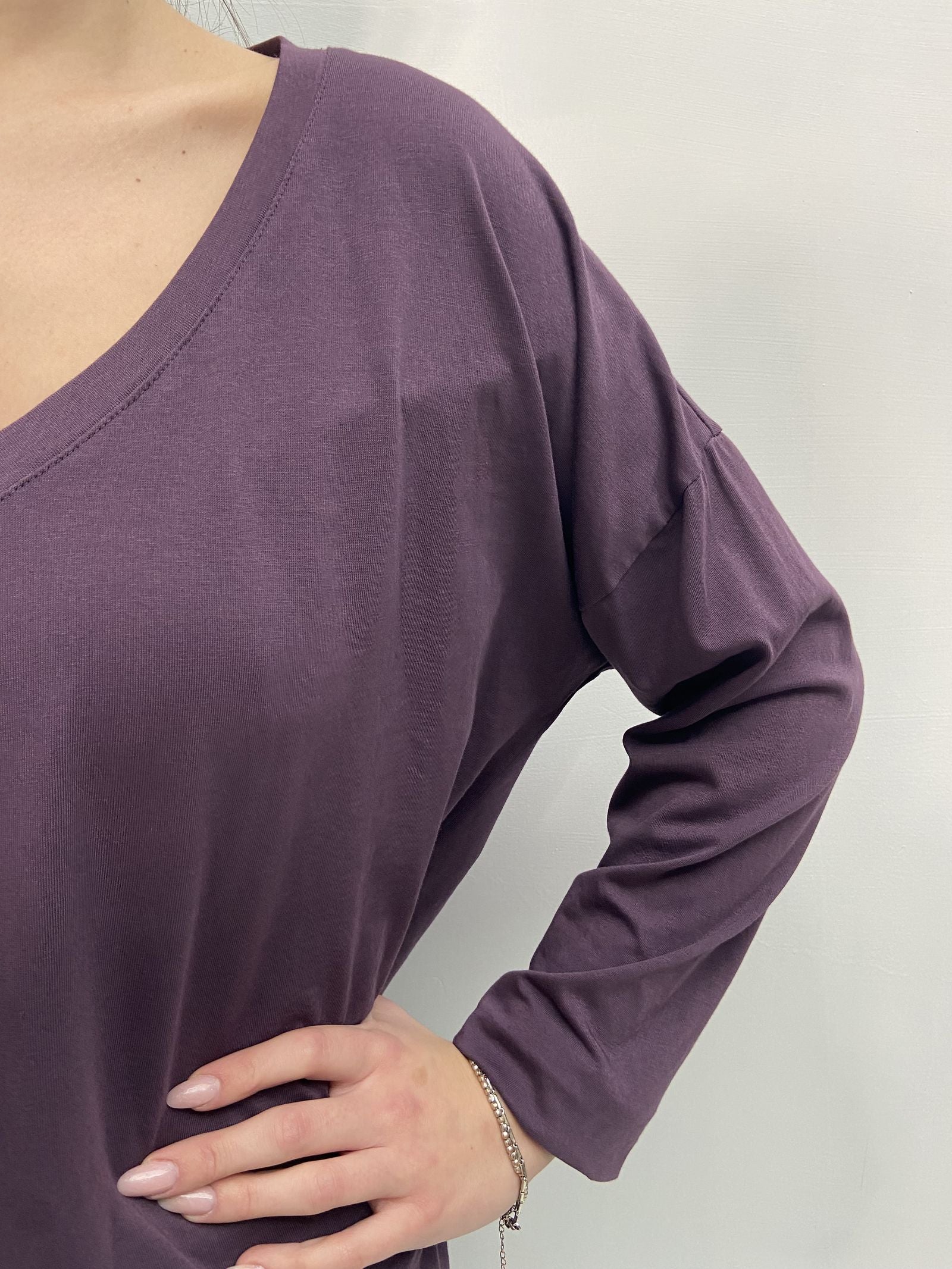 T-shirt scollo a V - Ofelia 2831 VIOLA OFELIA 