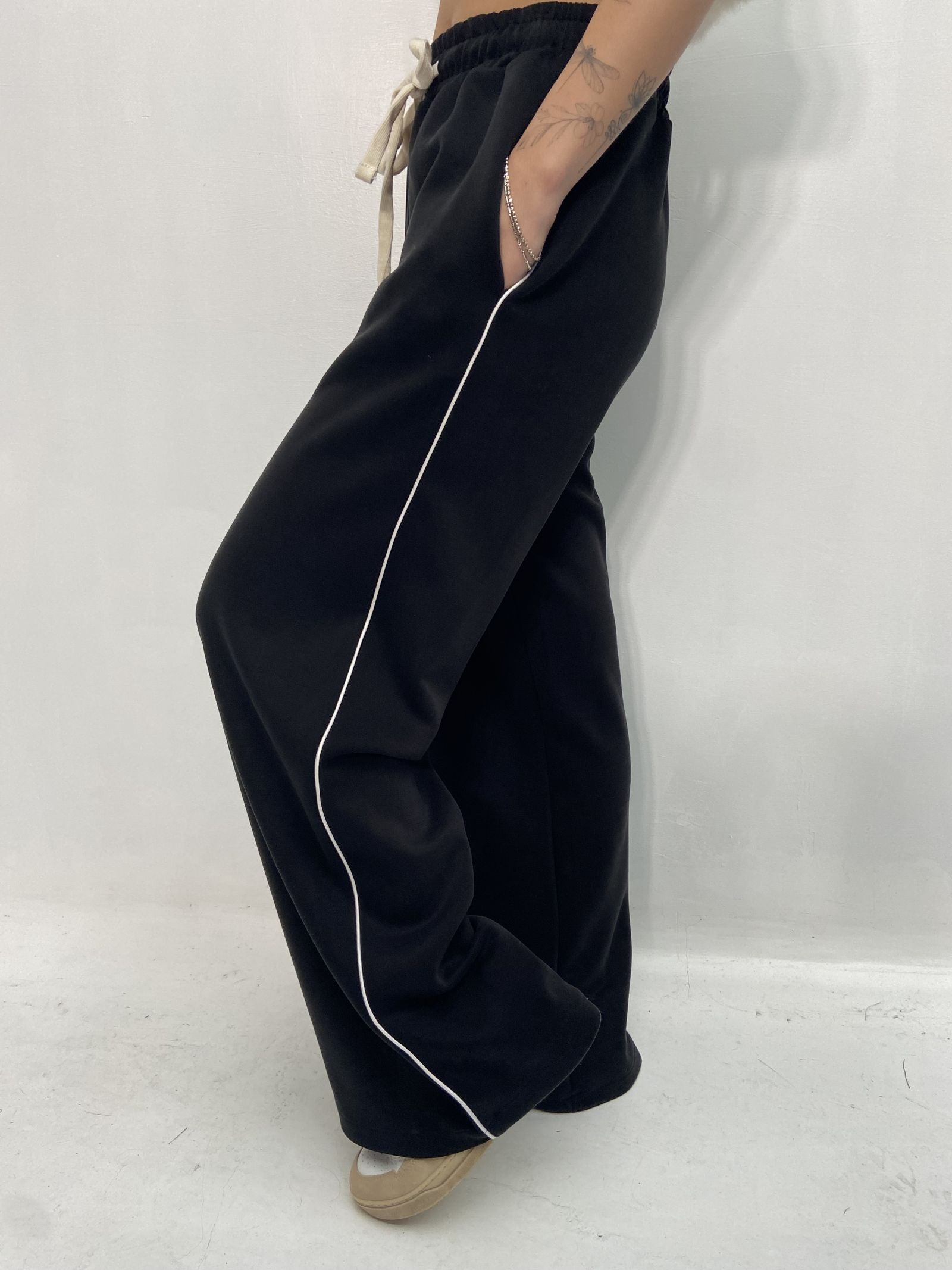 Pantalone gamba ampia Z6034 NERO OFELIA 