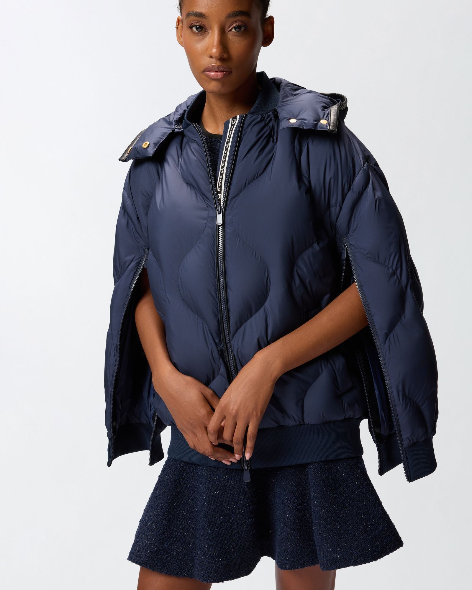 Bomber con cappuccio 105336A2OK G82 PINKO 