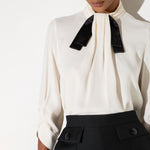 Camicia in georgette con cravattino - Elisabetta Franchi CA17866E2 E84 ELISABETTA FRANCHI 