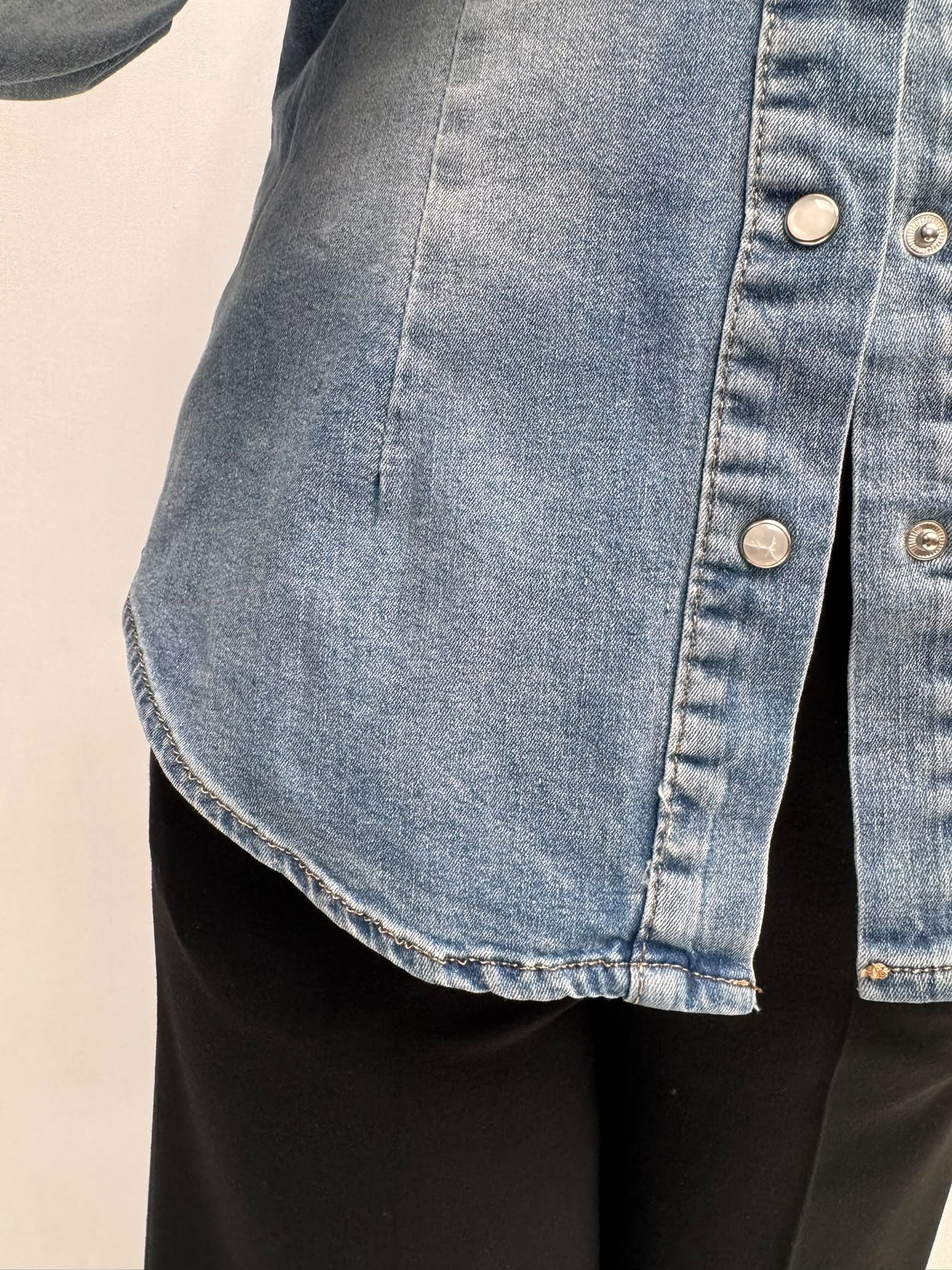 Camicia in denim chiaro - Ofelia 91863 DENIMCHIARO OFELIA 