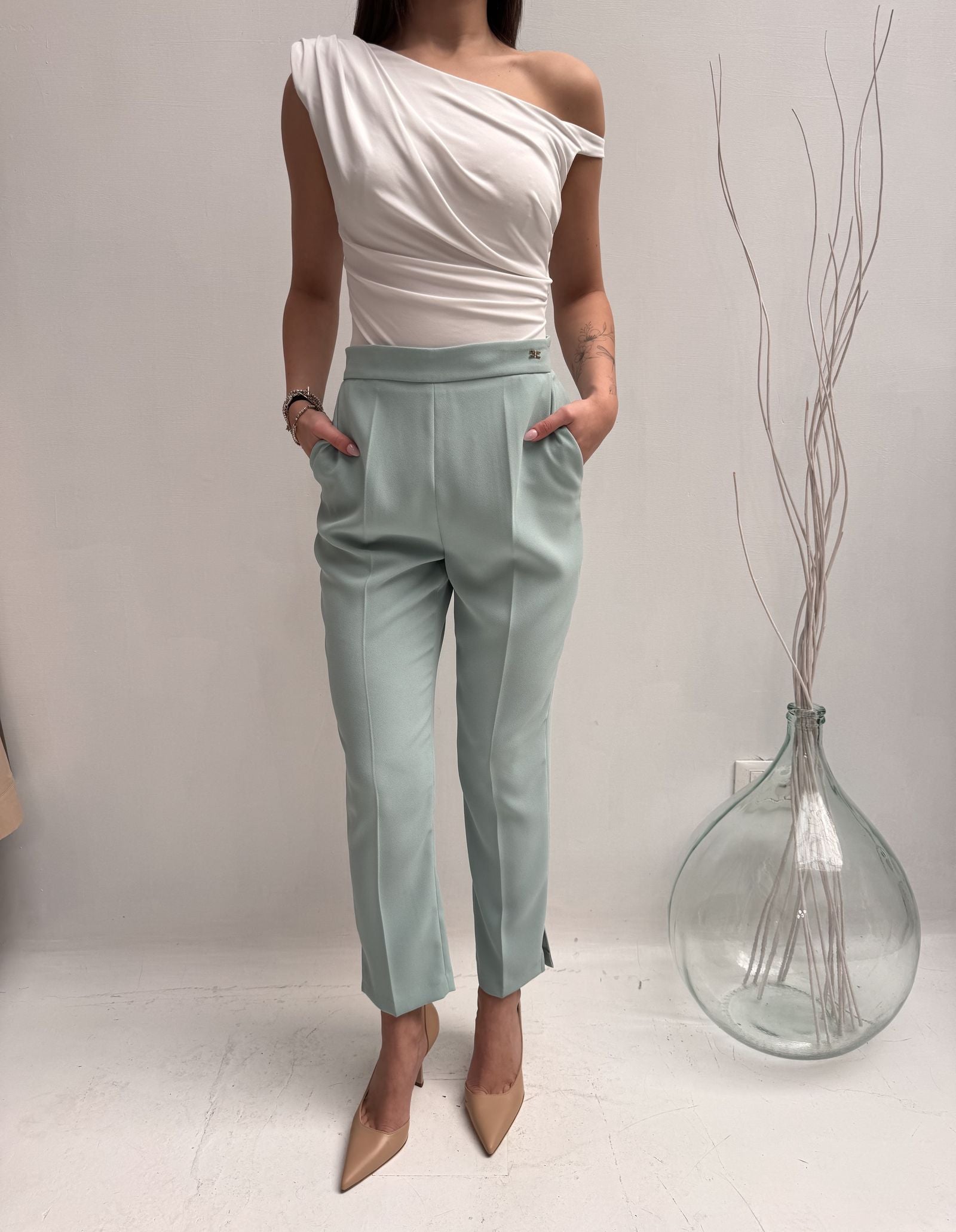 Pantalone mom fit - Elisabetta Franchi PA25891E2 033 ELISABETTA FRANCHI 