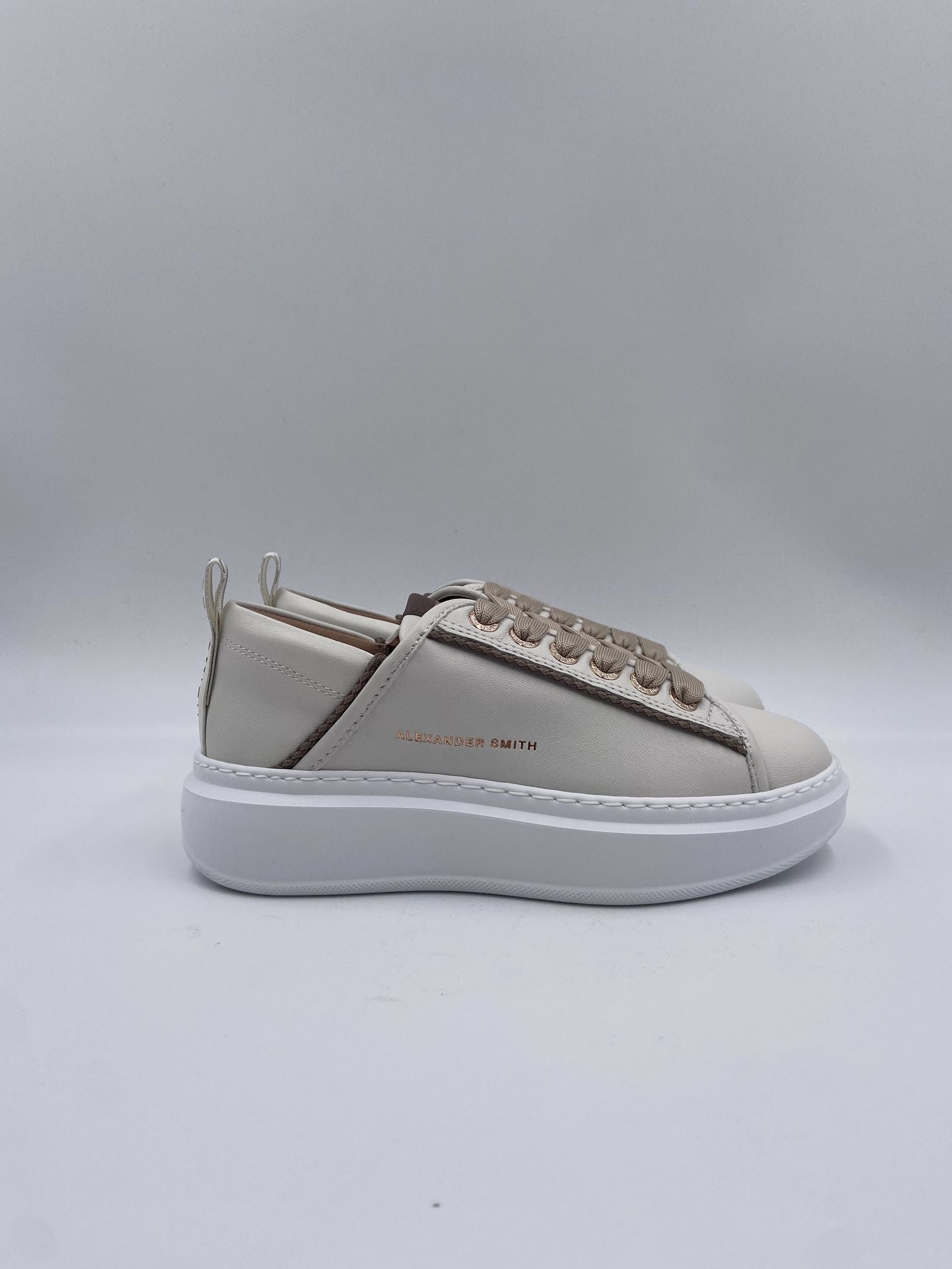 Sneakers Wembley White Dark Brown - Alexander Smith ASBBWYW 0076 WDB ALEXANDER SMITH 