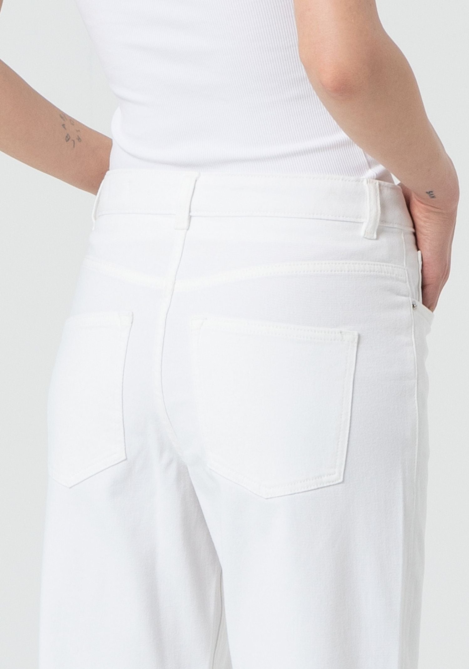 Jeans carrot mom fit in bull FP25SVD005W77001 278 FRACOMINA 