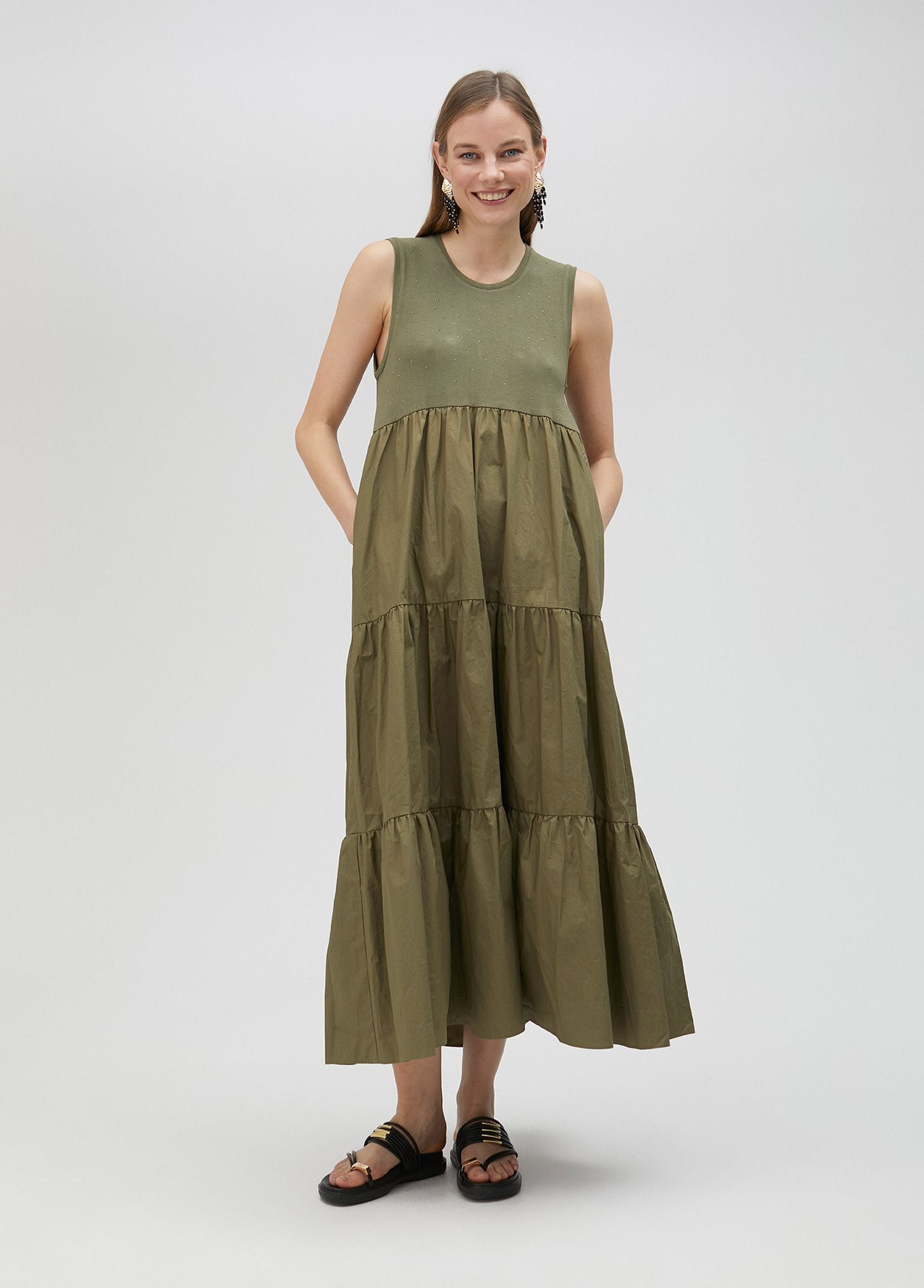 Abito lungo con perline LS2516063 060 LOLA 