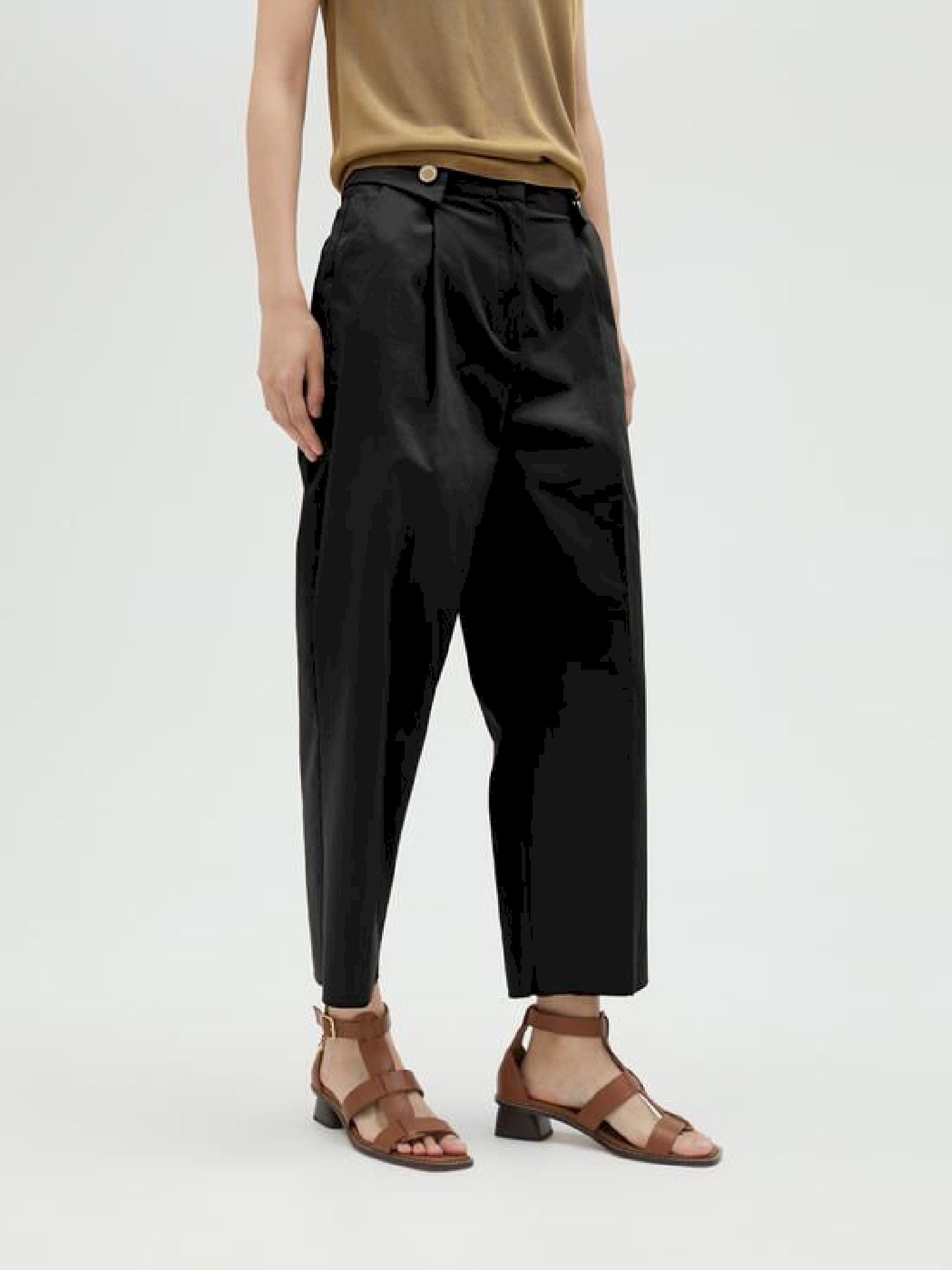 Pantalone in tessuto sartoriale MS2514018 00N MAITE 