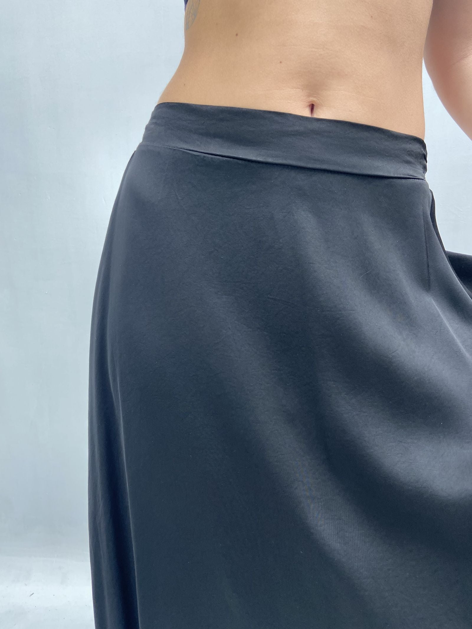 Gonna lunga satinata con elastico in vita 8078 NERO OFELIA 