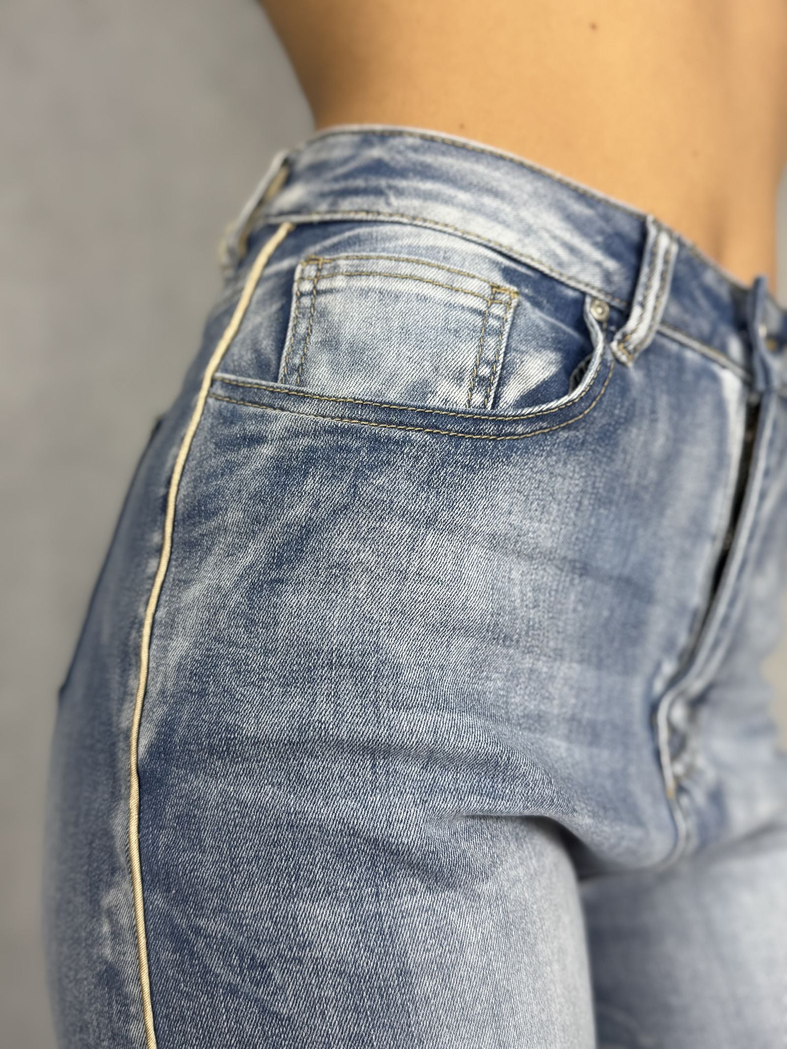 Jeans chiaro vita alta gamba dritta 824105JC813 DENIM OFELIA 