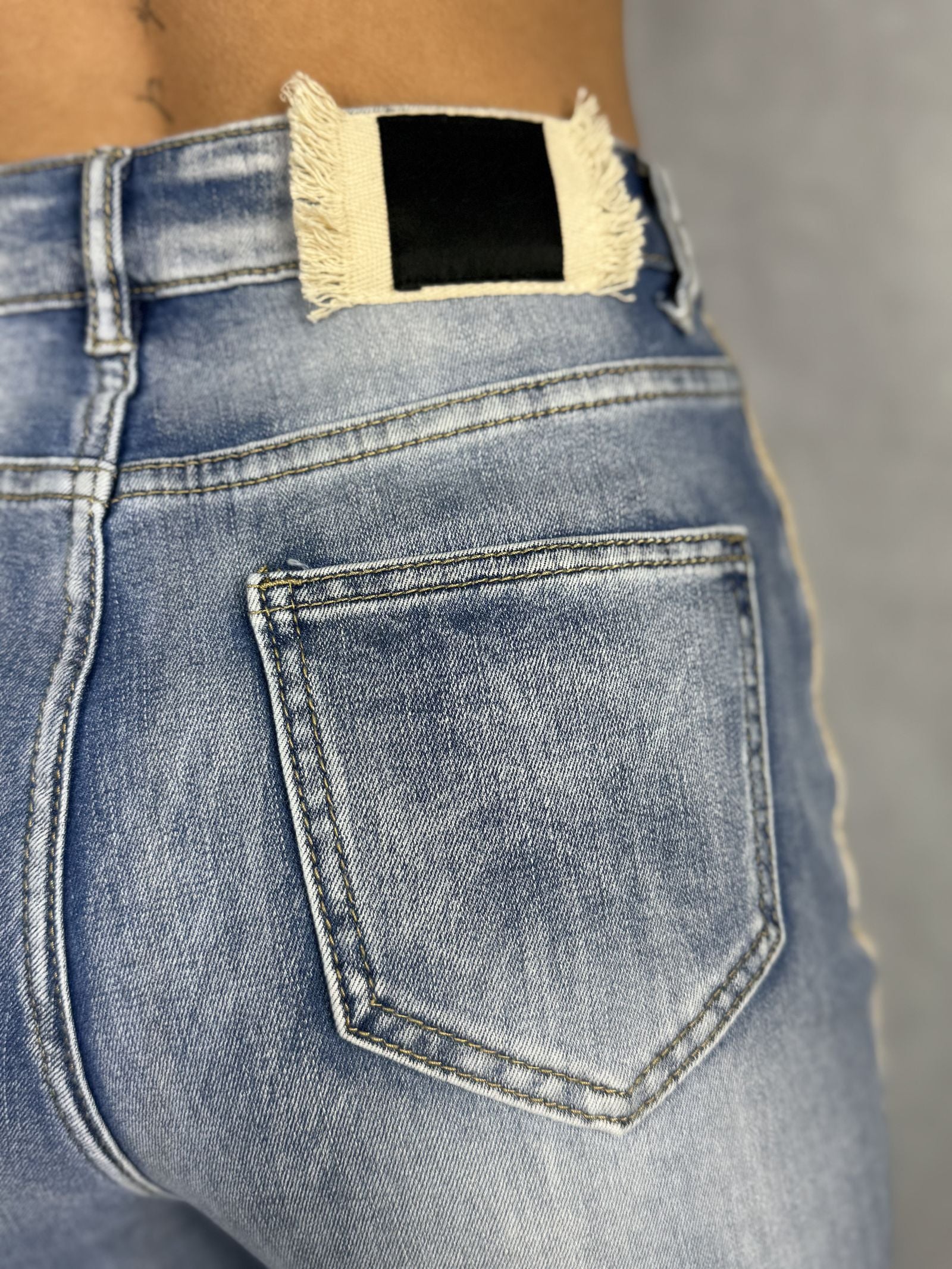 Jeans chiaro vita alta gamba dritta 824105JC813 DENIM OFELIA 