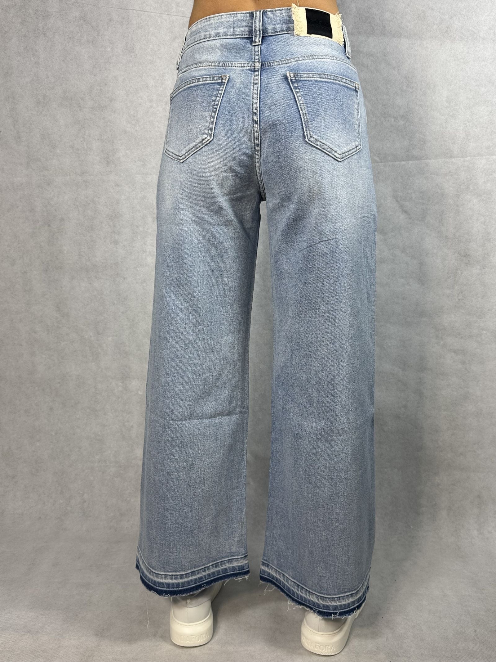 Jeans vita alta e gamba larga con strass JF265 DENIM OFELIA 