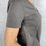 T-shirt basica scollo a V L5560 FUMO OFELIA 
