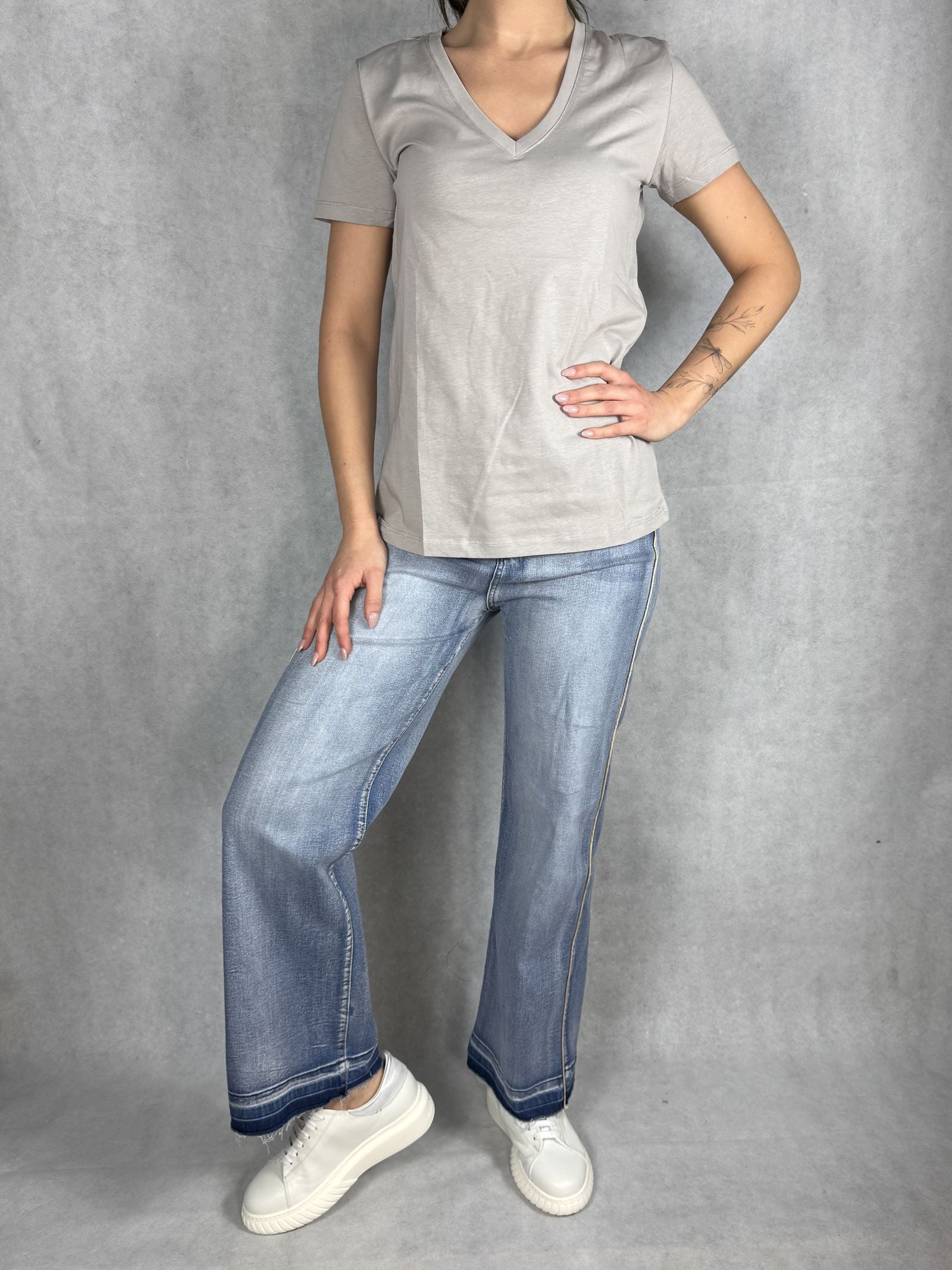 T-shirt basica scollo a V L5560 GRIGIO OFELIA 
