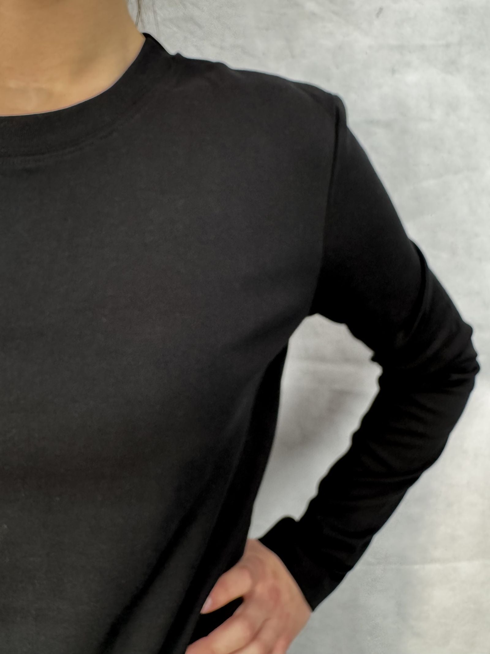 T- shirt regular manica lunga LC240211 NERO OFELIA 