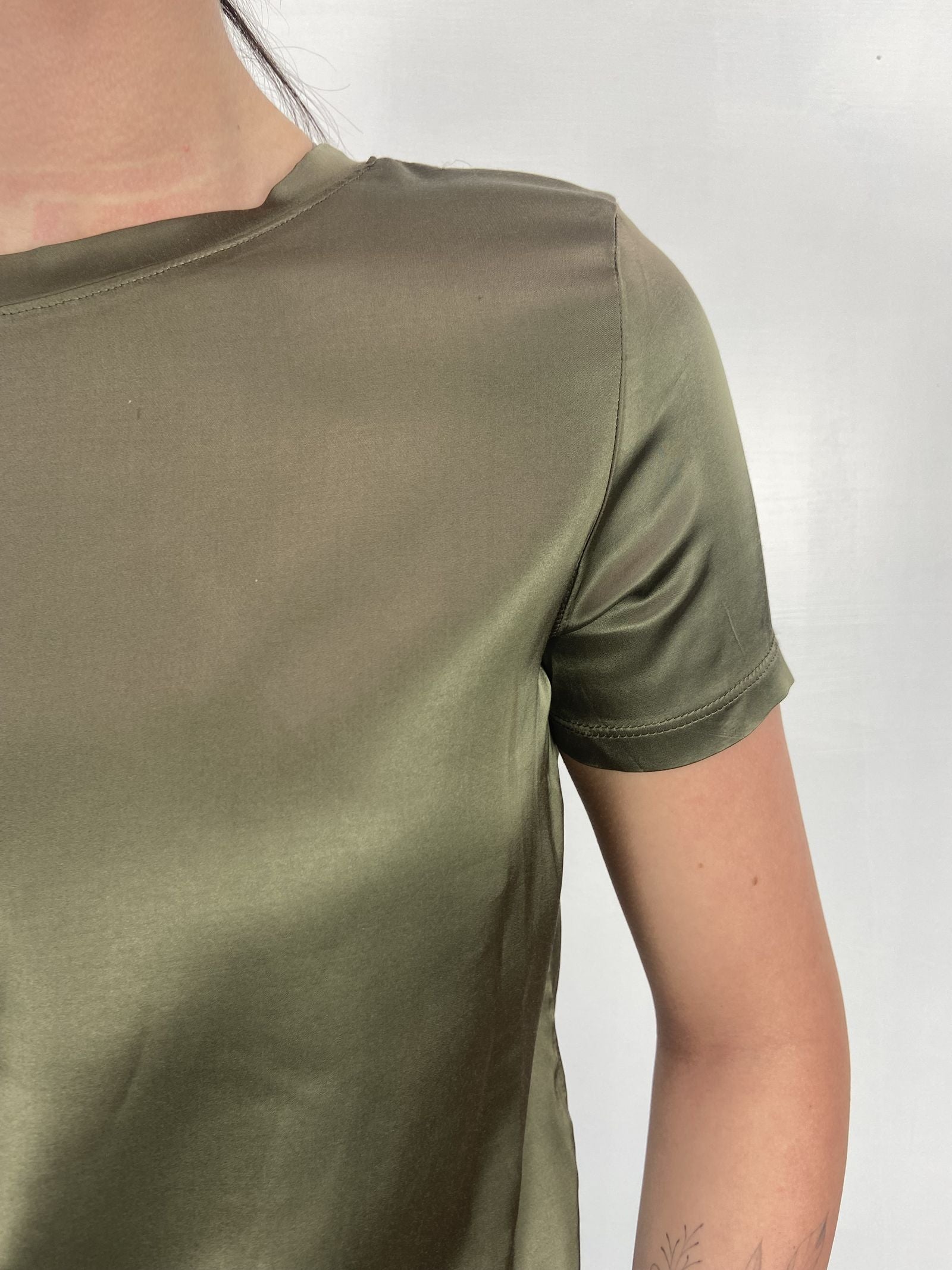 T-shirt lucida girocollo MM203633 MILITARE OFELIA 