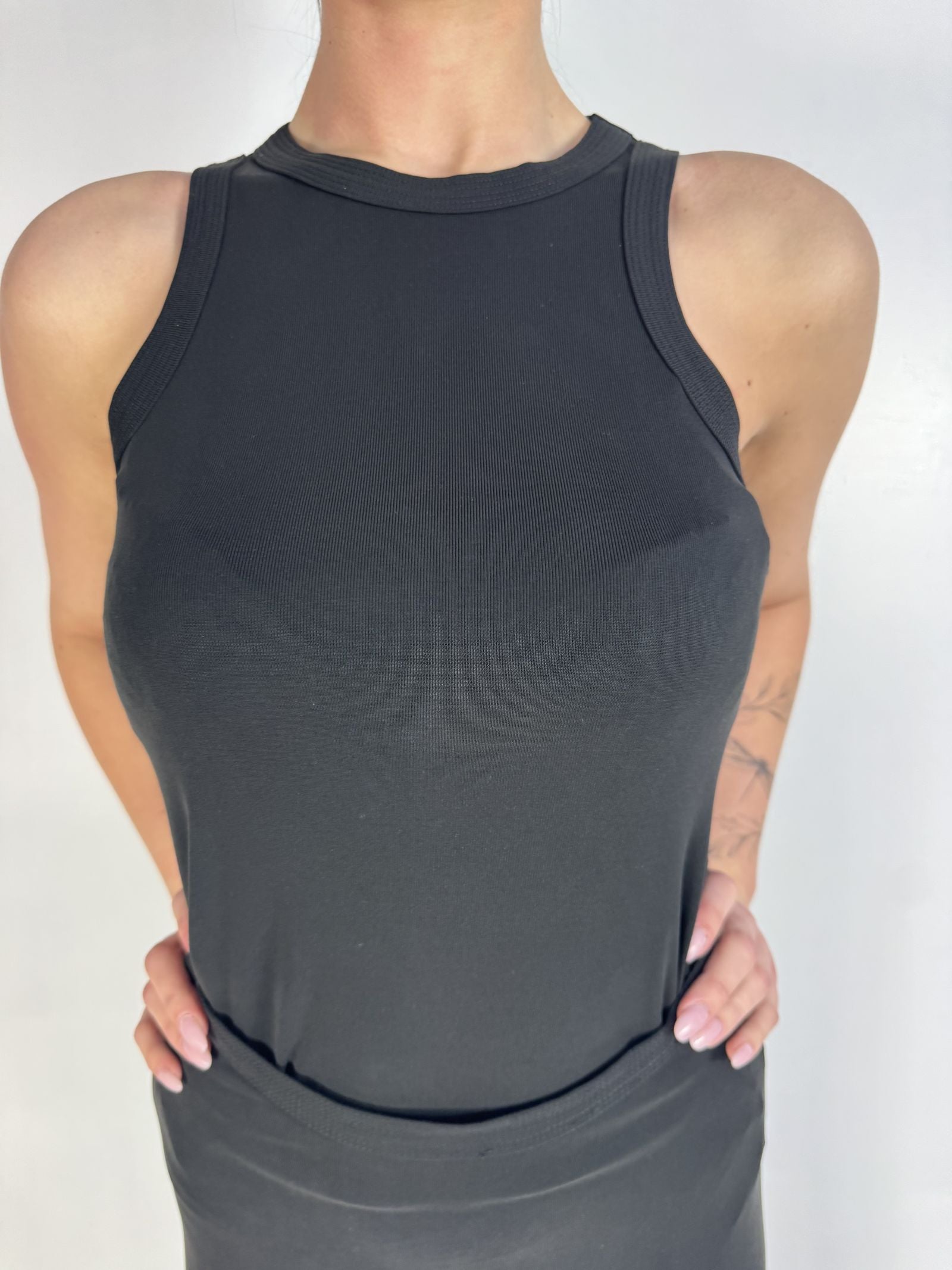 Top aderente - Eleh SS260072 NERO ELEH 