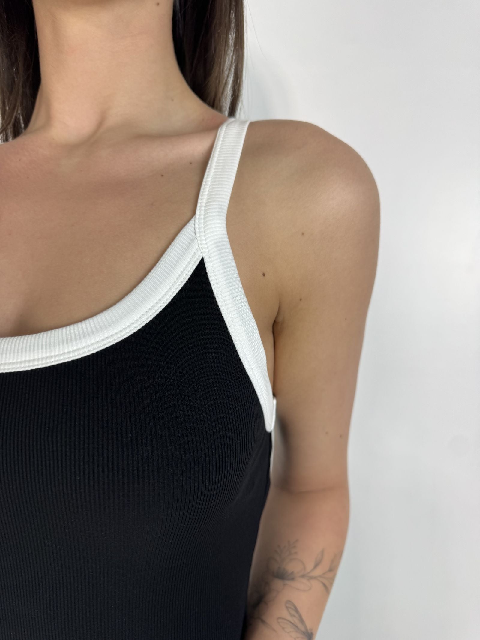 Abito smanicato - Eleh SS260077 NERO ELEH 
