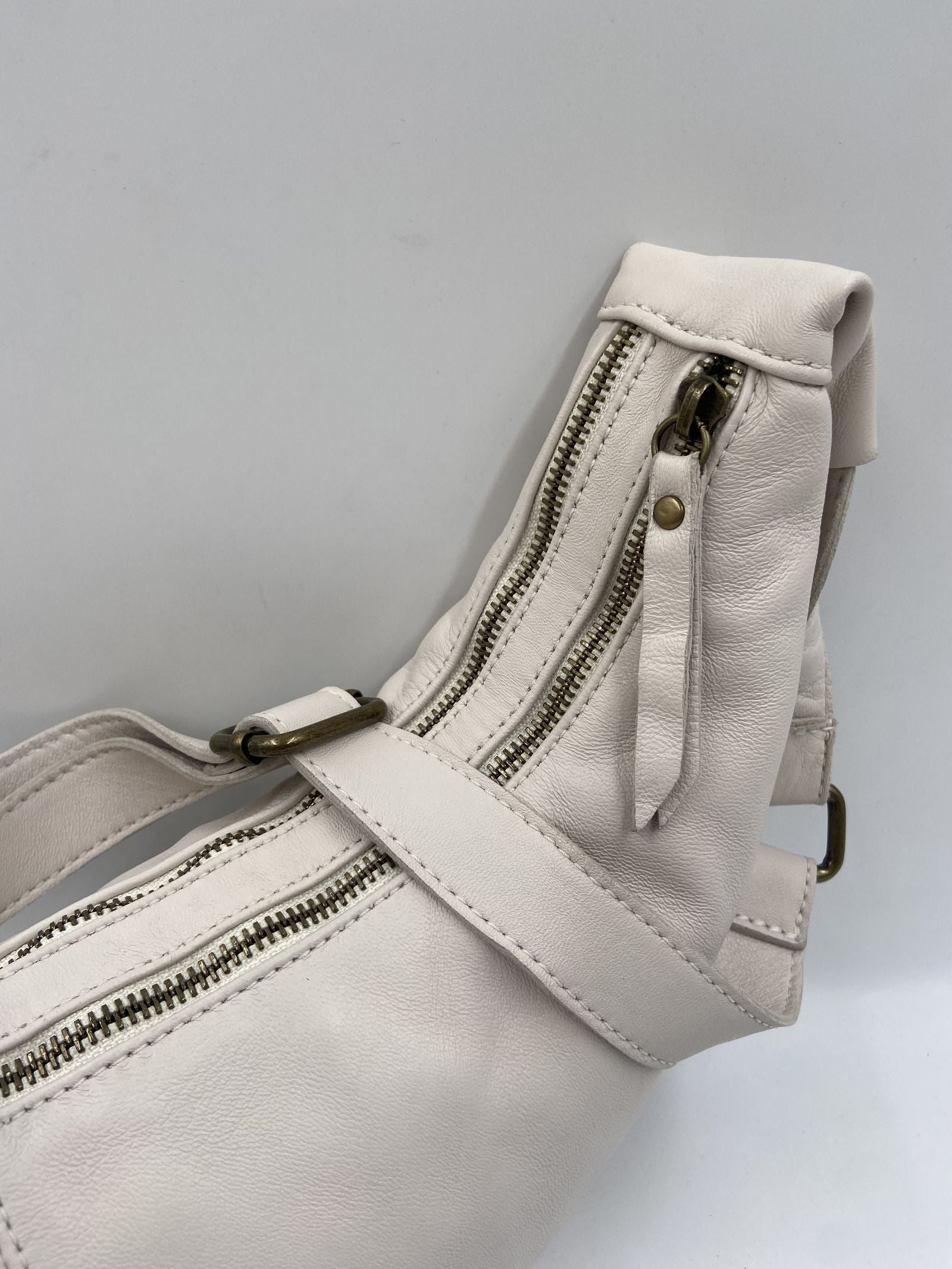 Borsa mezzaluna - Ofelia AR106 BURRO OFELIA 