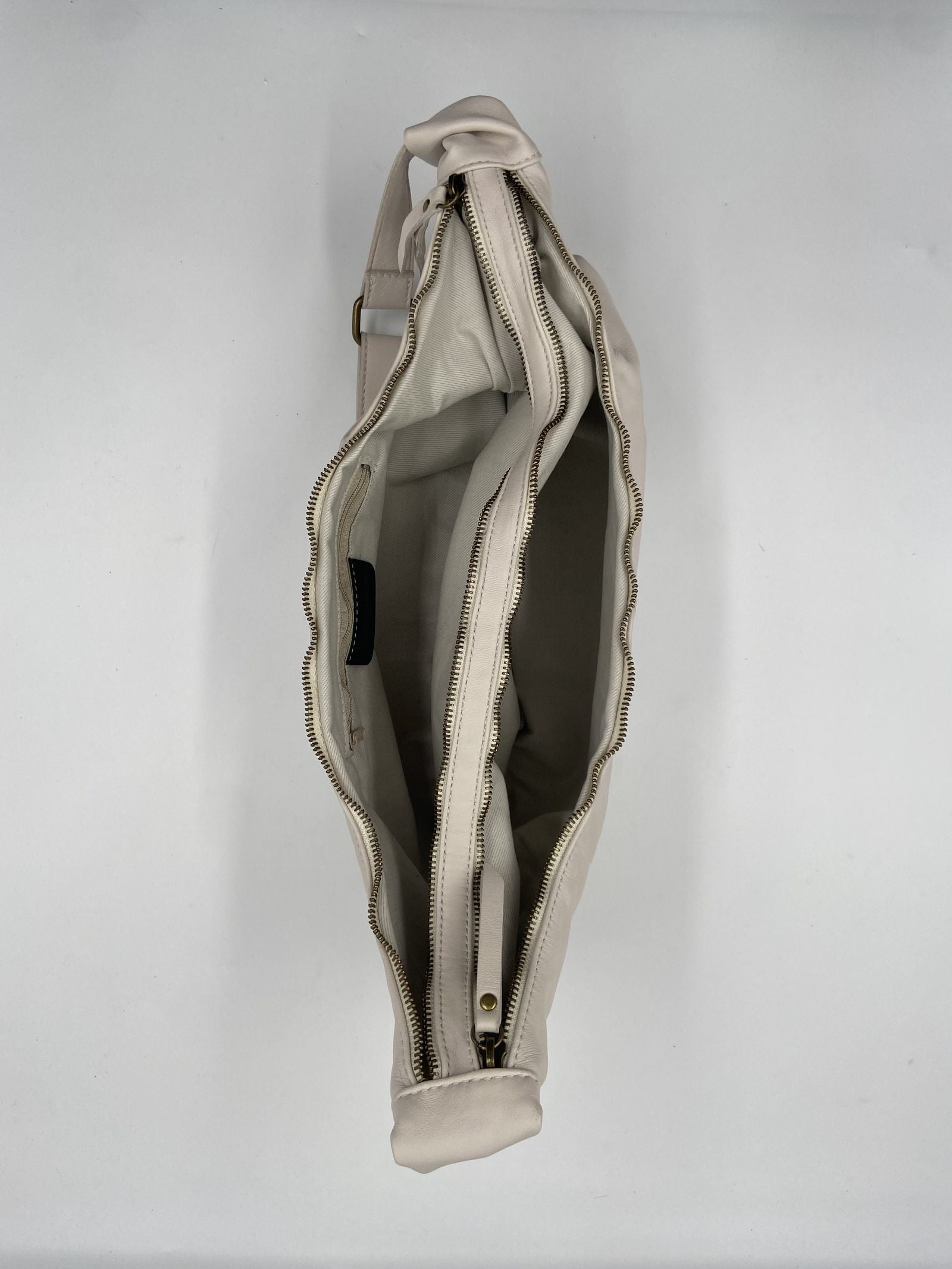 Borsa mezzaluna - Ofelia AR106 BURRO OFELIA 