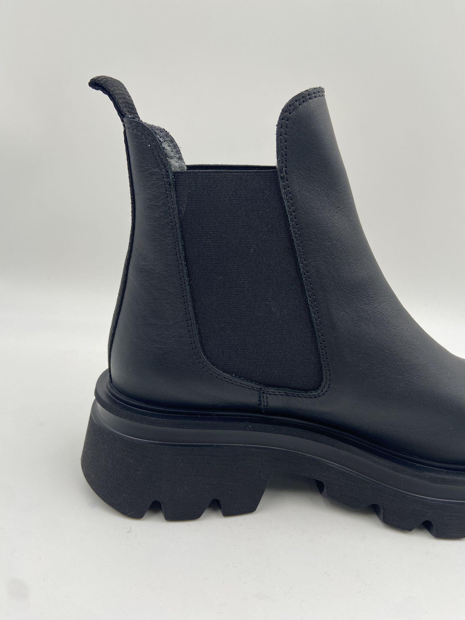 Tronchetto Ikeda Noriko nero IKEDANORIKO NERO PATRIZIA BONFANTI 