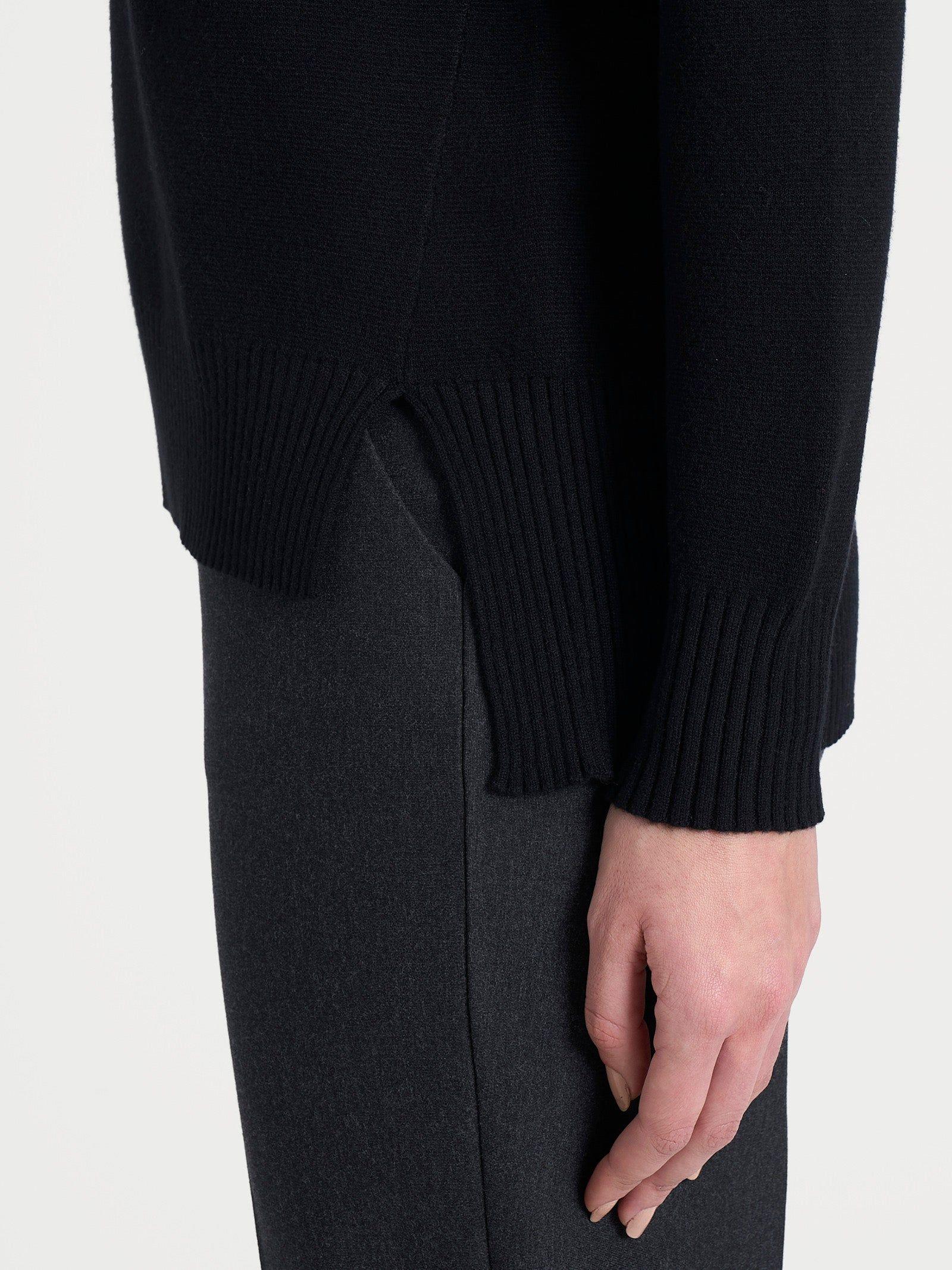 Maglia con scollo a V DN53M2FW25 020 RAGNO 