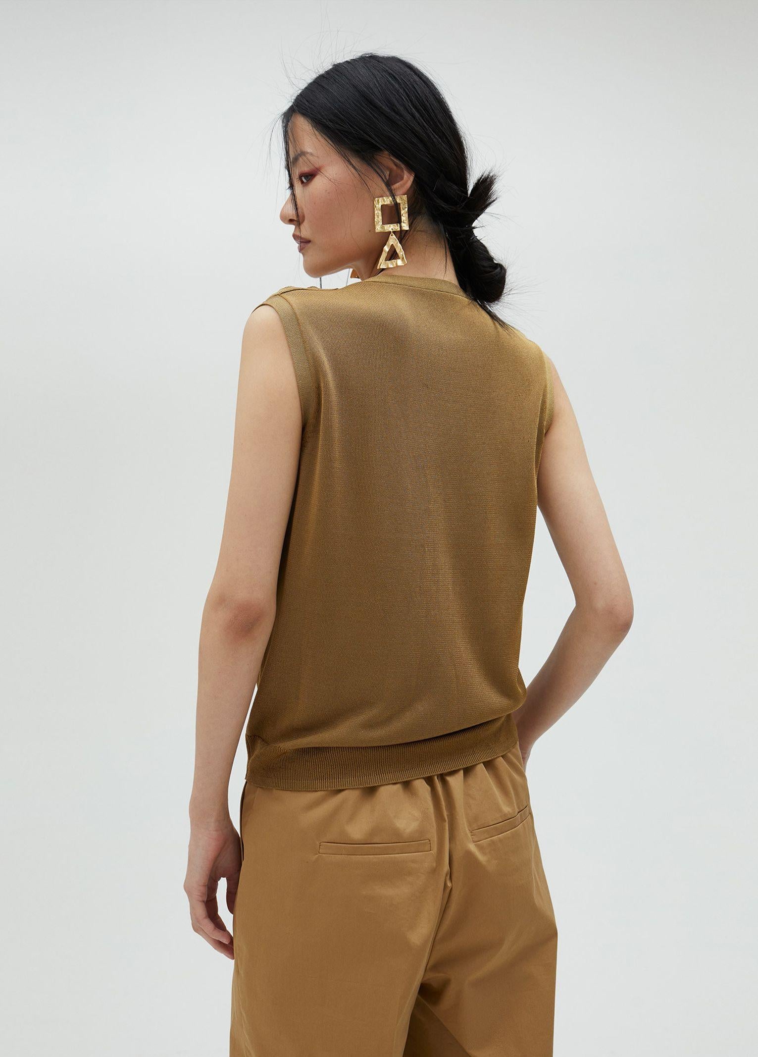 Top con occhielli MS2515048 066 LOLA 