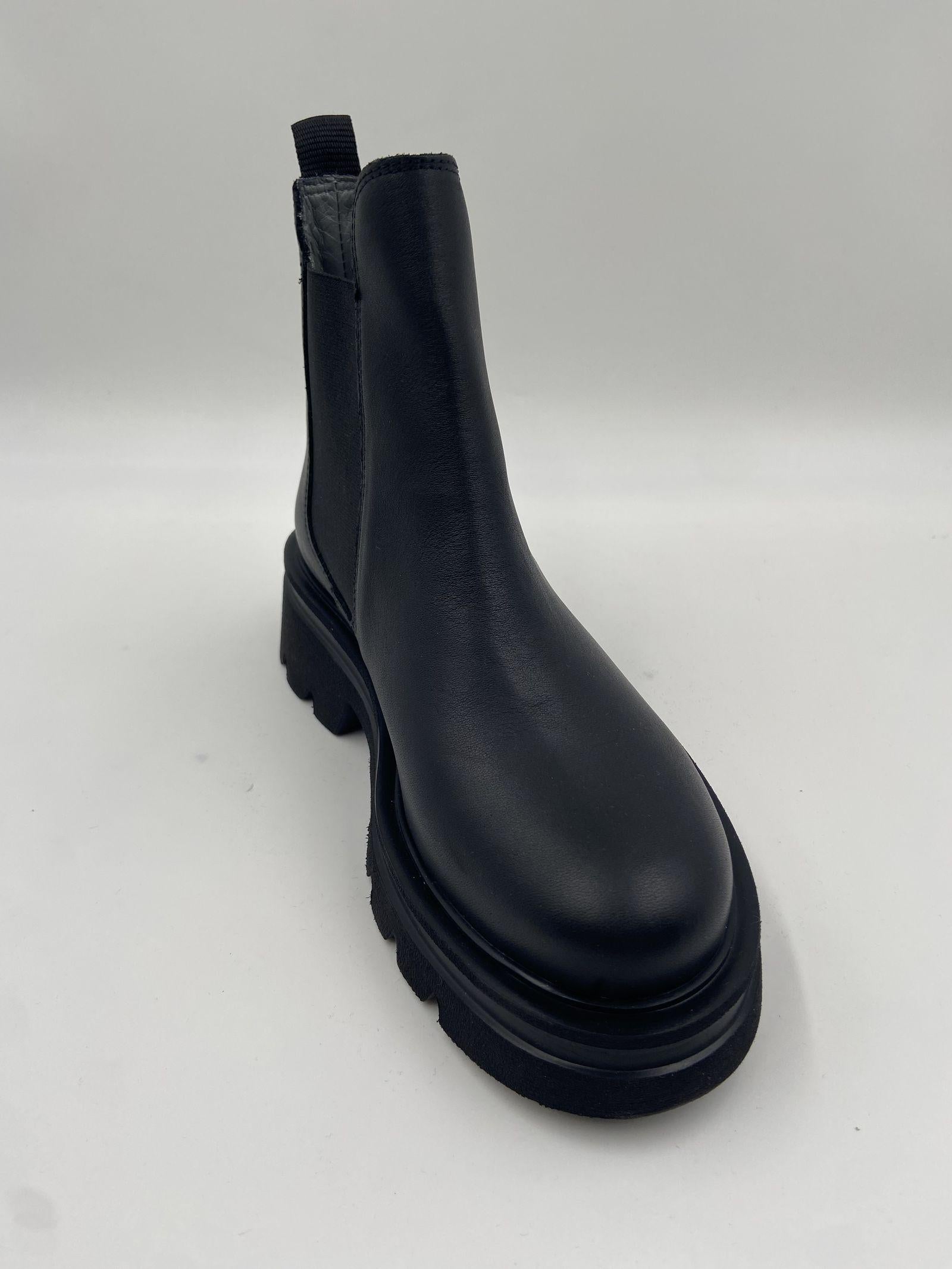 Tronchetto Ikeda Noriko nero IKEDANORIKO NERO PATRIZIA BONFANTI 