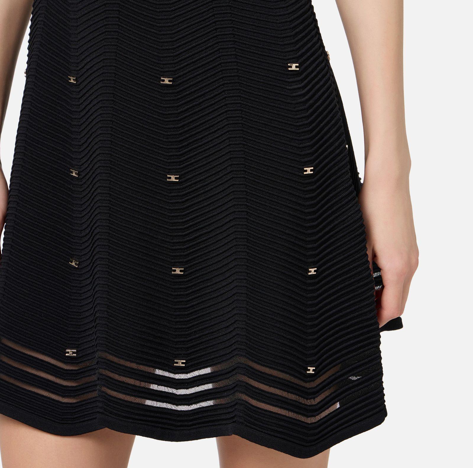Abito con motivo chevron e borchie AM03B46E2 110 ELISABETTA FRANCHI 