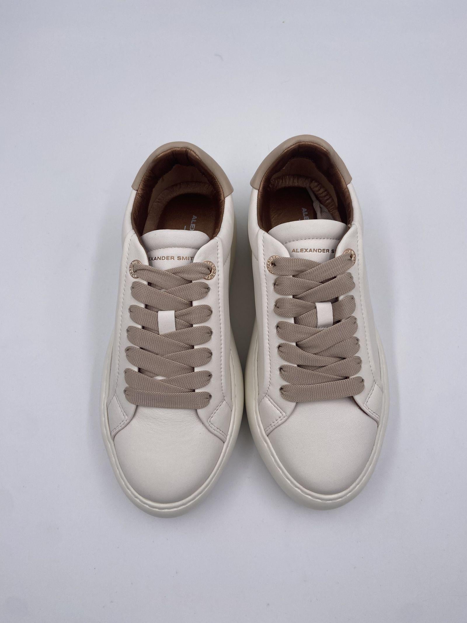 Sneakers Soho White Nude ASBBSOW 3563 WBE ALEXANDER SMITH 