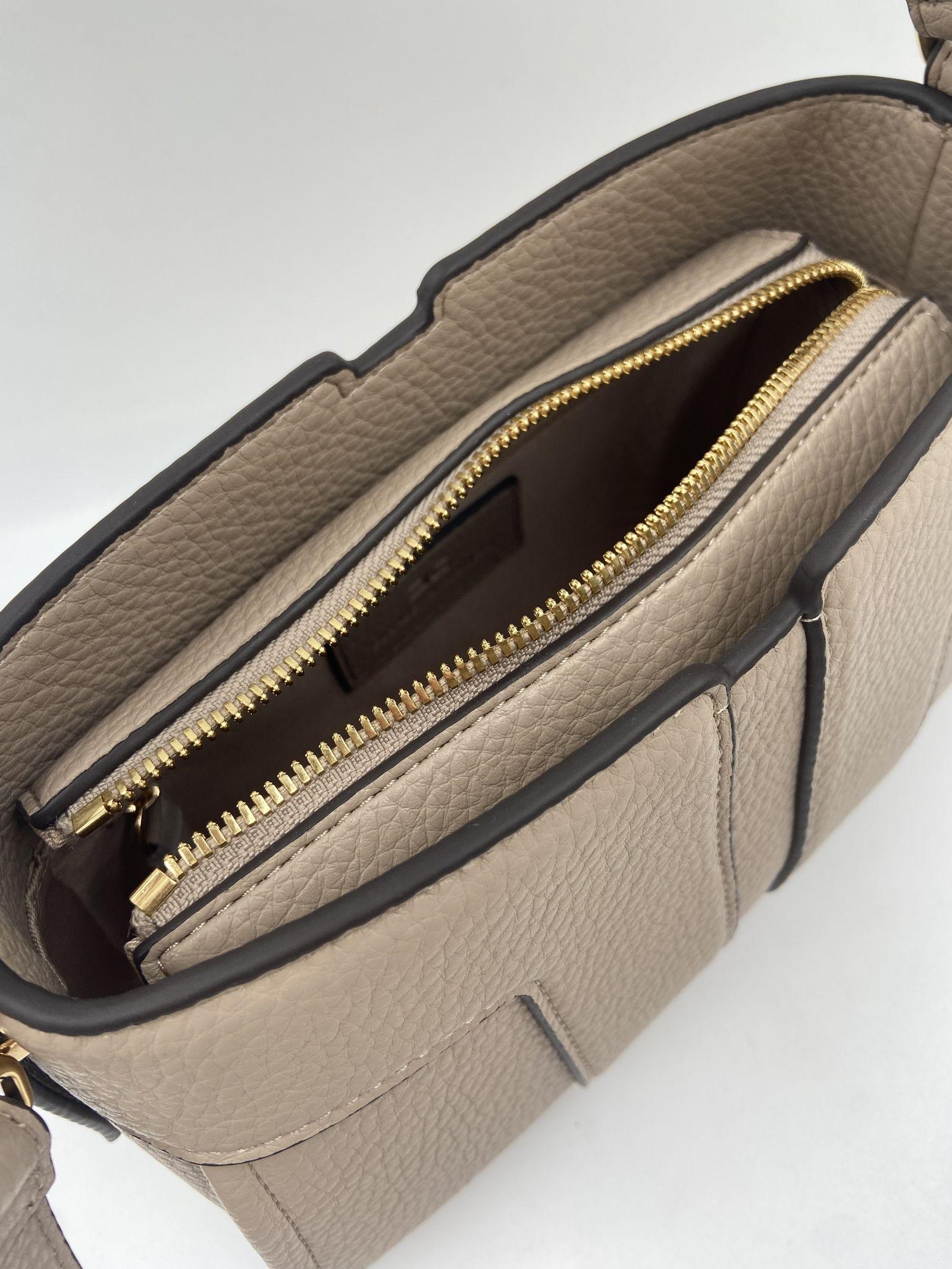 Borsa tote piccola con logo - Elisabetta Franchi BS06A51E2 DC4 ELISABETTA FRANCHI 