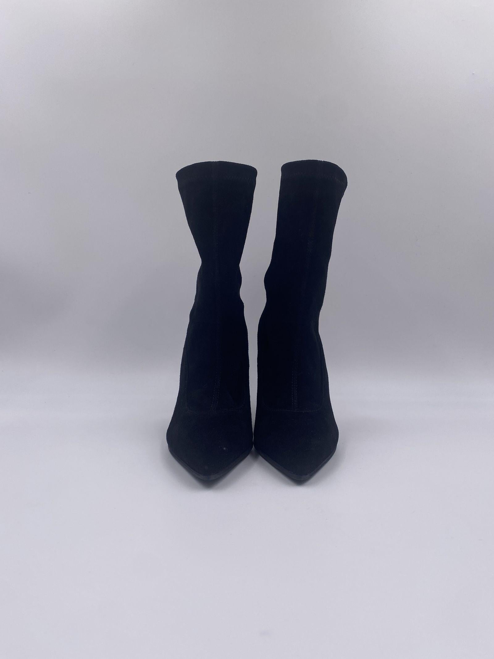 Sahe "D " tronchetto nero 1F2502D 101 VIC MATIE' 