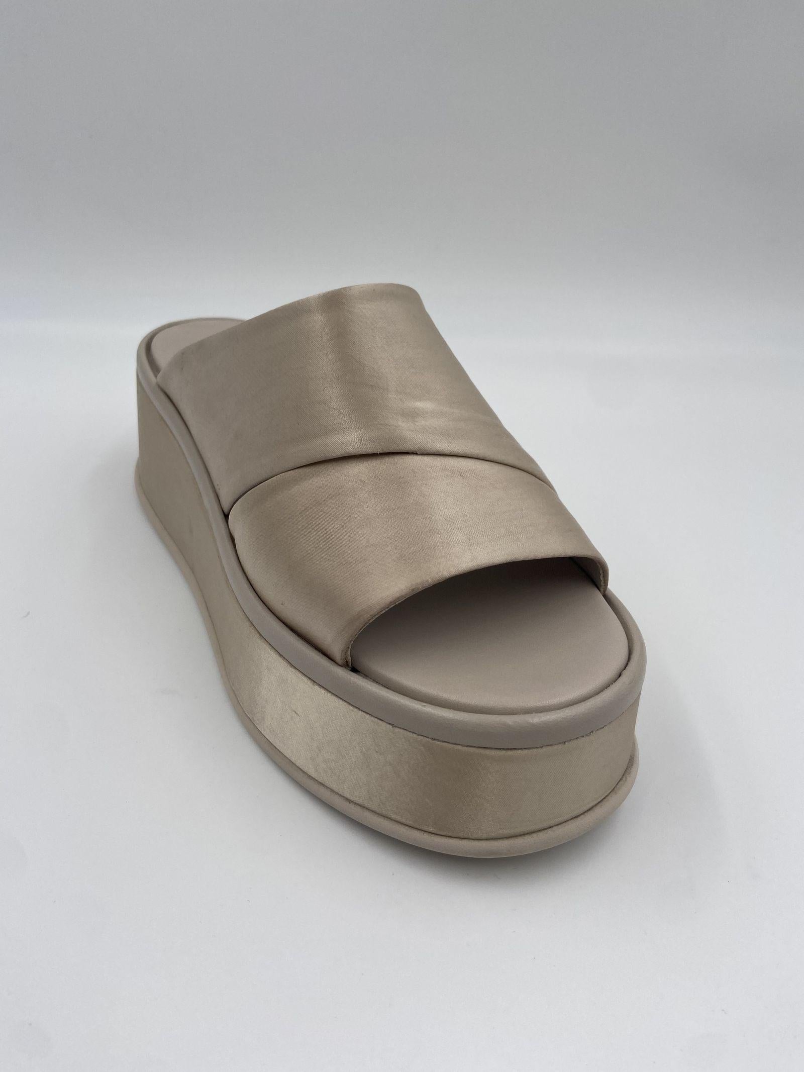 Sandalo zeppa satin SUNNY MAYA WASHED BEIGE PATRIZIA BONFANTI 