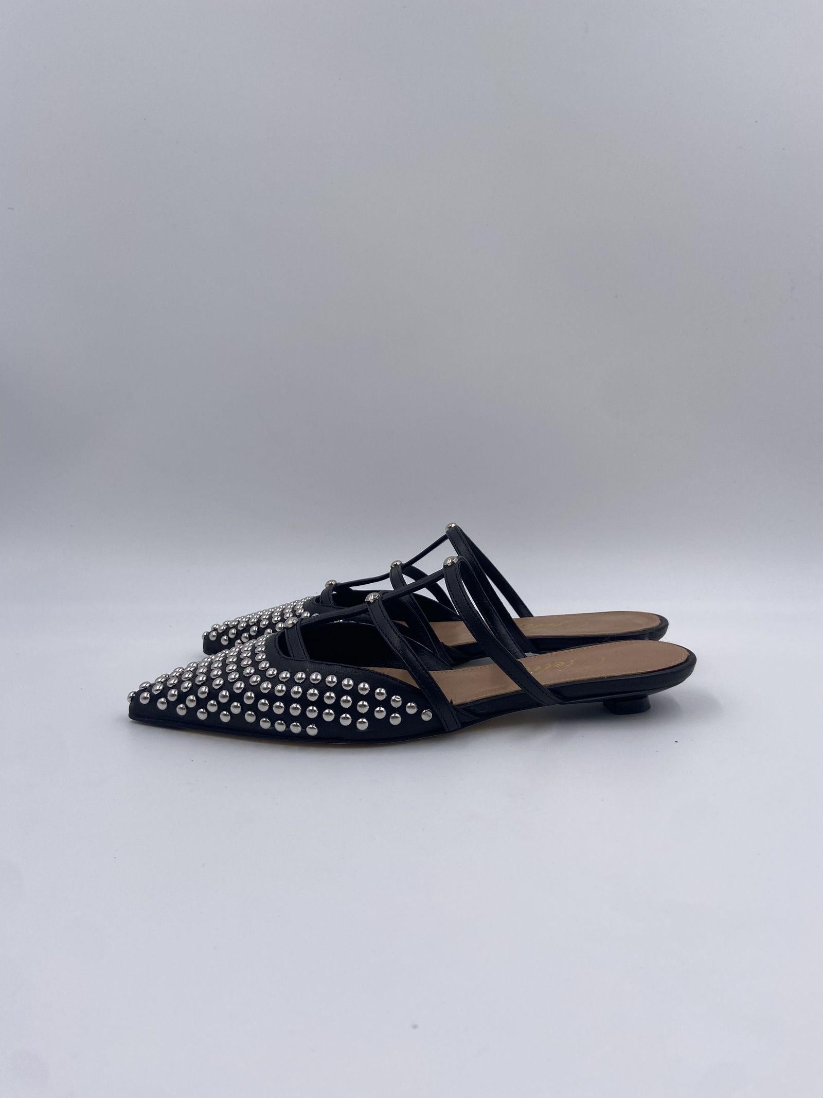 Scarpa bassa aperta con borchie 2569 NERO OFELIA 