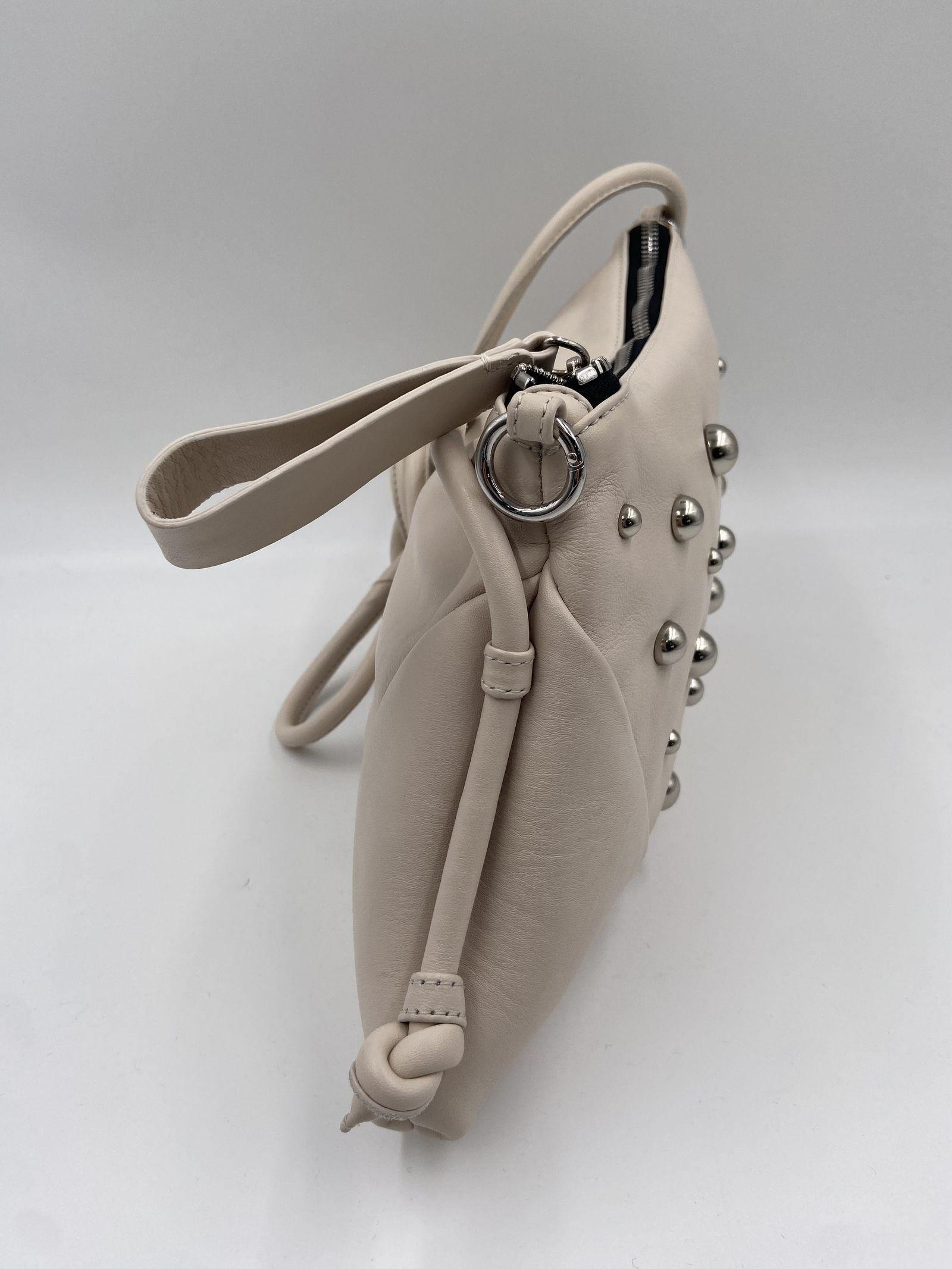 Tracolla Olga con borchie 1G0529T 112 VIC MATIE' 